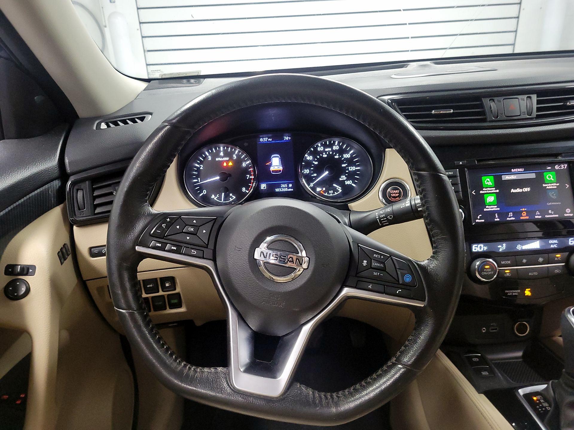 Thumbnail: 2018 Nissan Rogue - 10