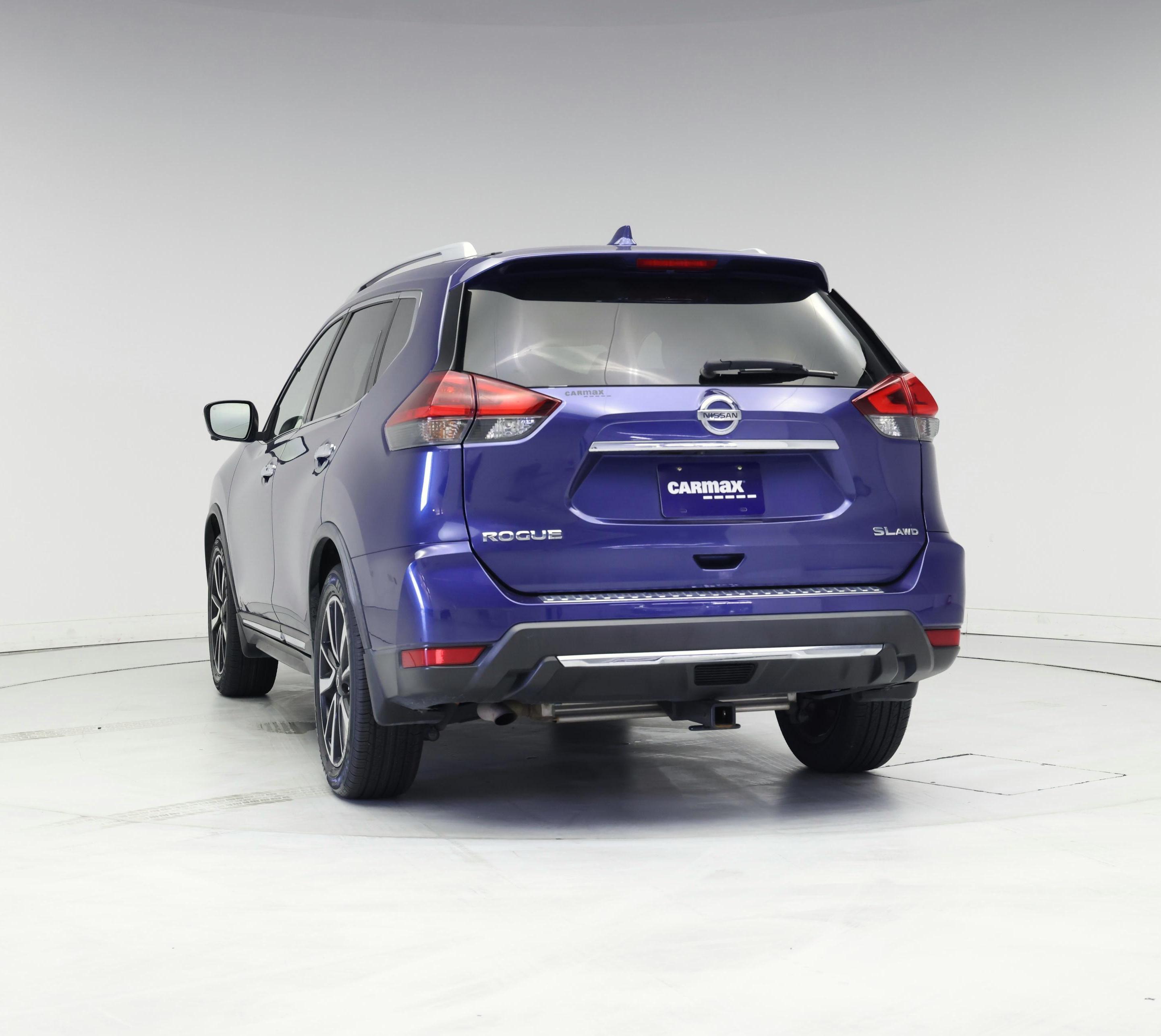 Thumbnail: 2018 Nissan Rogue - 2