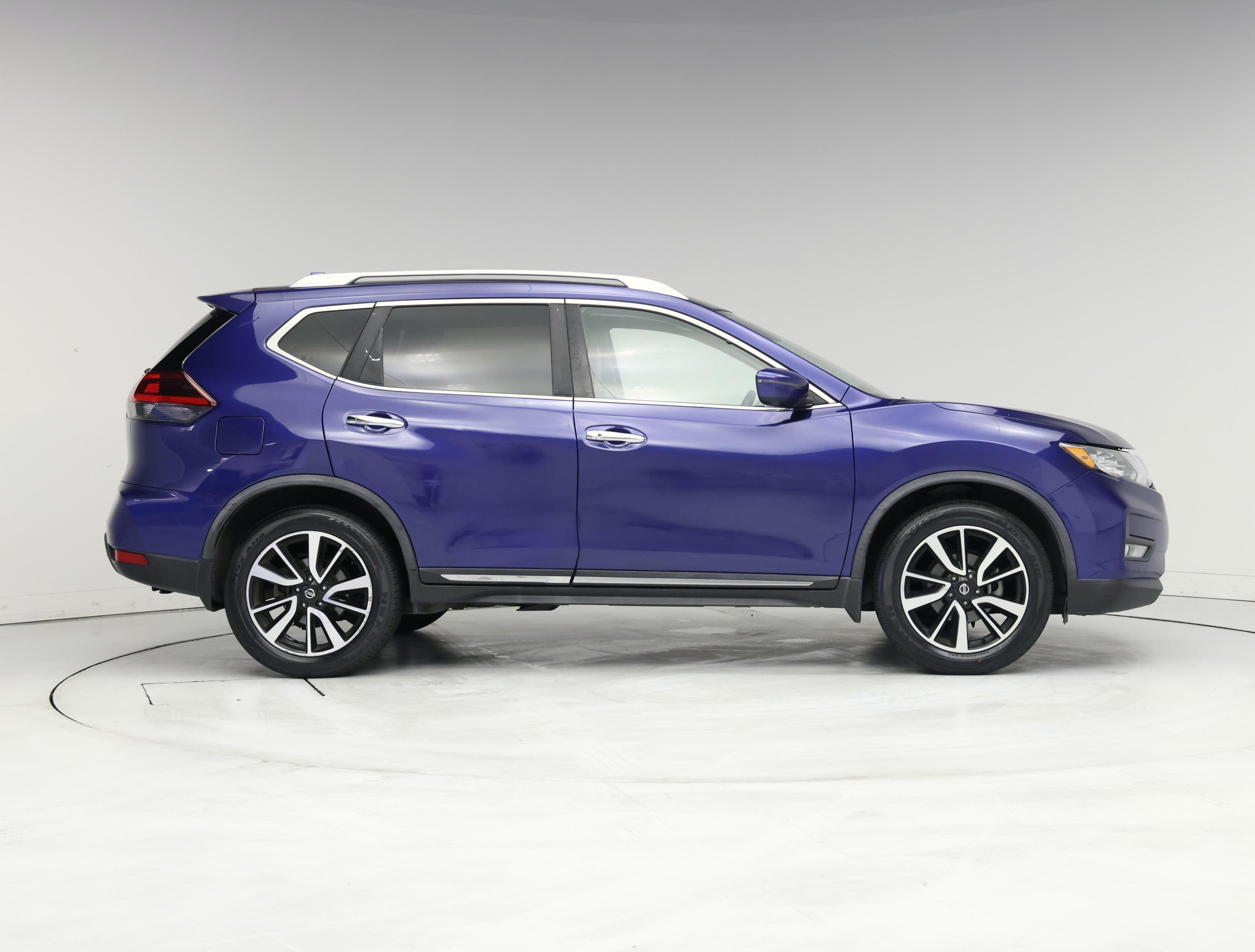 Thumbnail: 2018 Nissan Rogue - 7