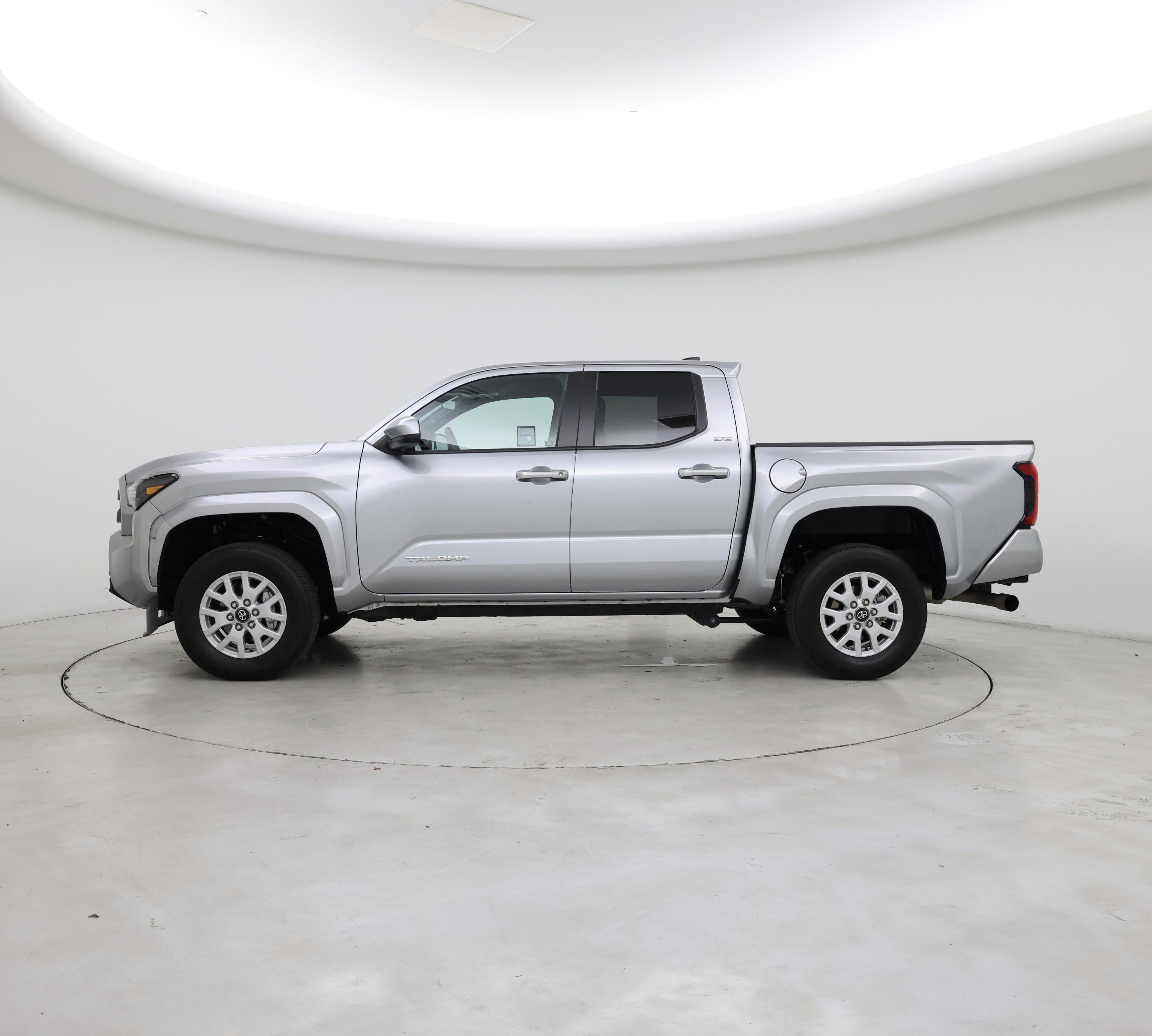 Thumbnail: 2024 Toyota Tacoma - 3