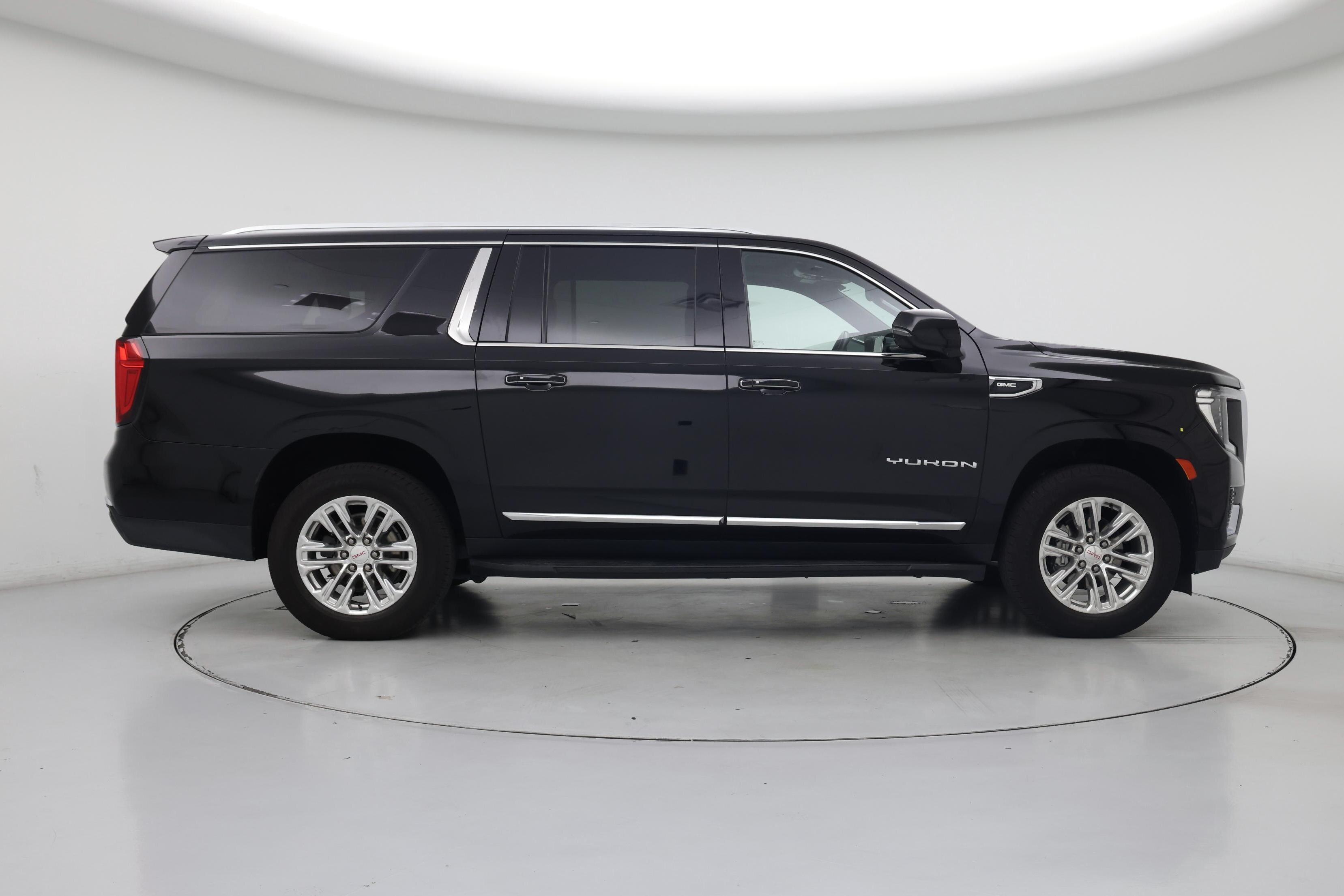 Thumbnail: 2022 GMC Yukon XL - 7