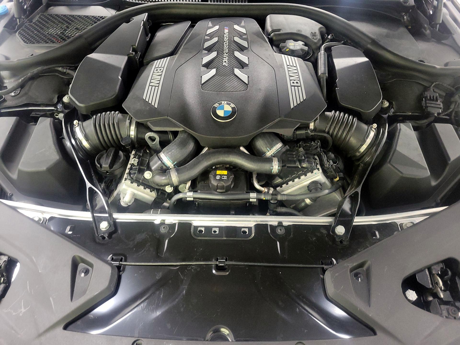 Thumbnail: 2019 BMW 8 Series - 18