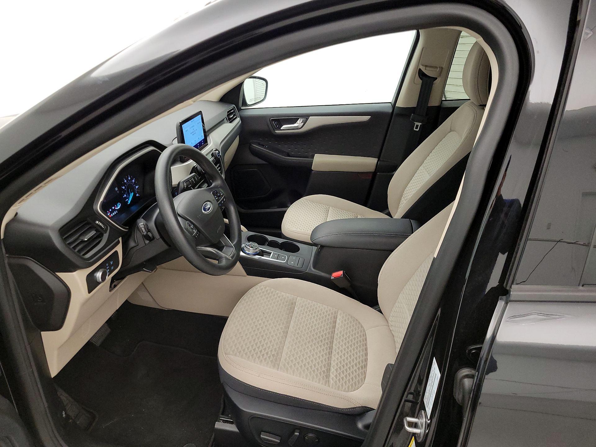 Thumbnail: 2020 Ford Escape - 11