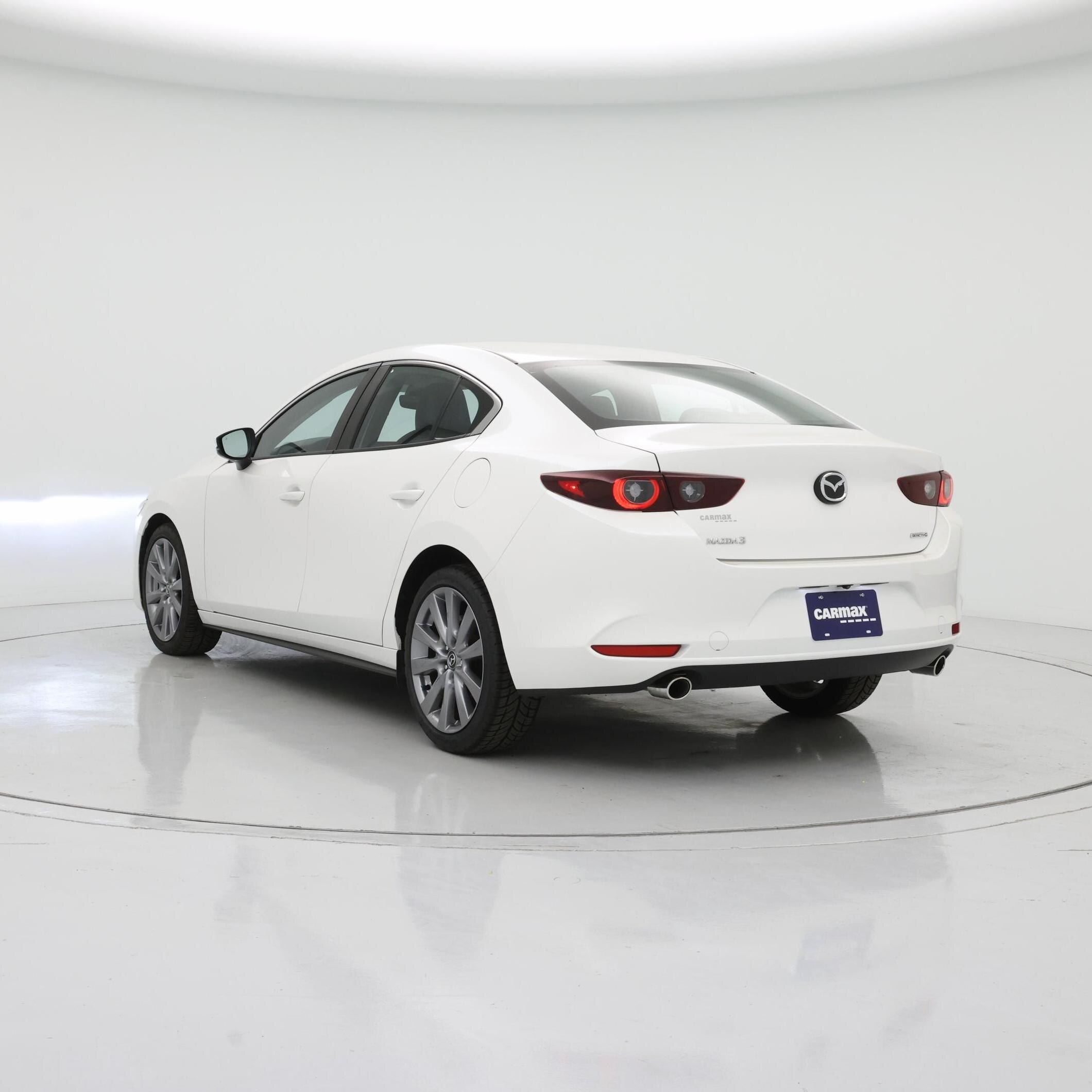 Thumbnail: 2022 Mazda Mazda3 - 2
