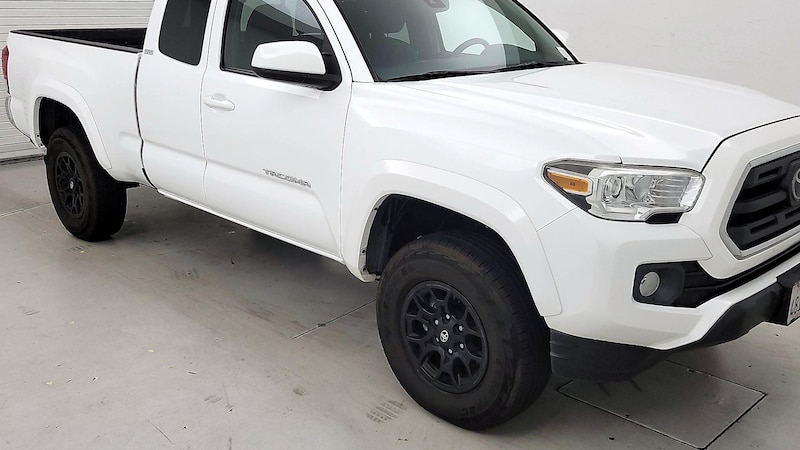 2019 Toyota Tacoma SR5 Hero Image