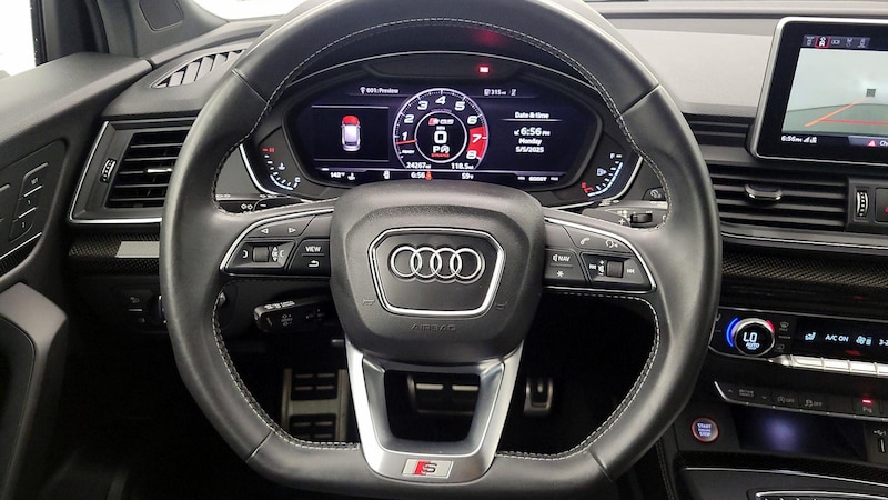2018 Audi SQ5 Prestige 10