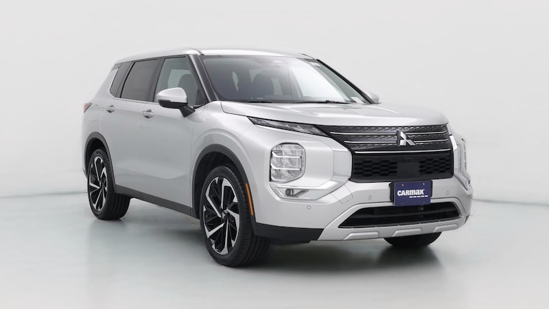 2024 Mitsubishi Outlander SE Hero Image