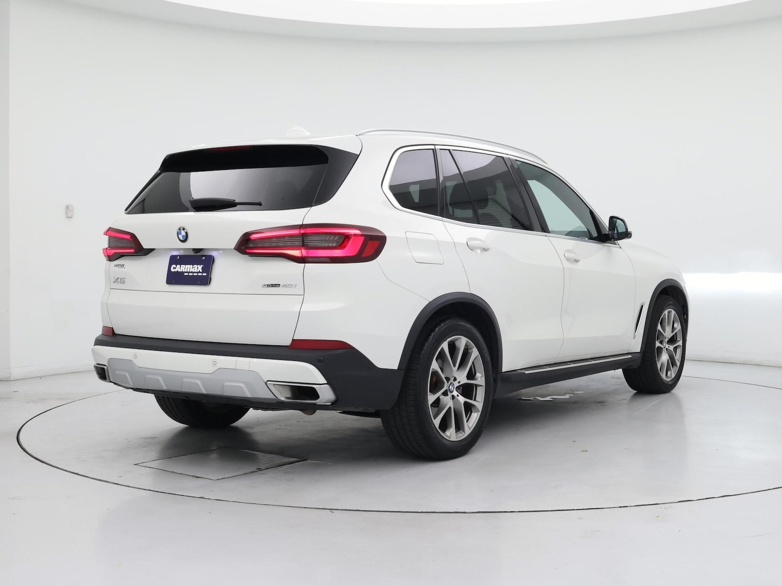 Image 9 of 2023 BMW X5 sDrive40i