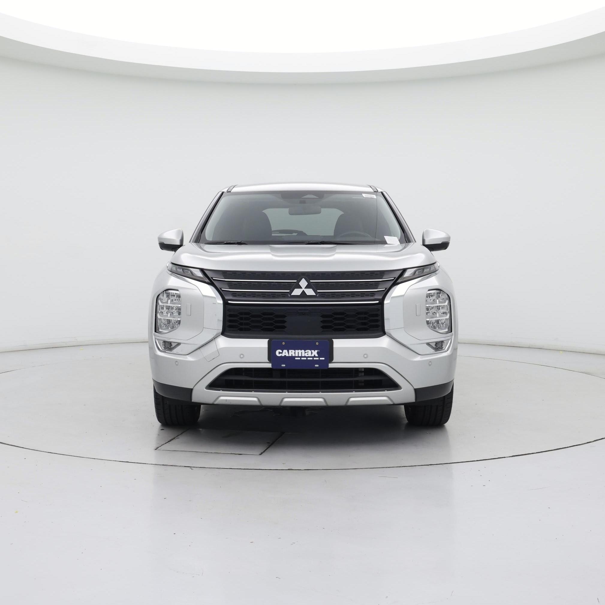 Thumbnail: 2024 Mitsubishi Outlander - 5