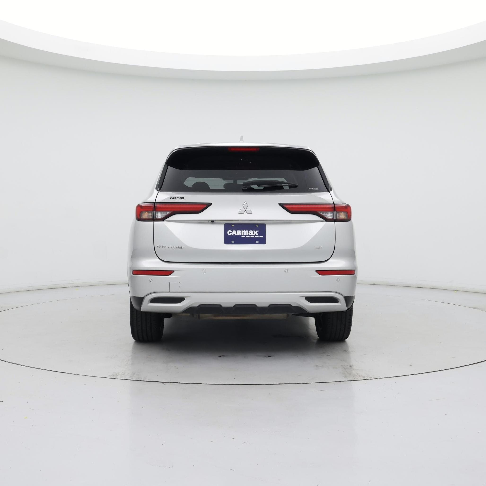 Thumbnail: 2024 Mitsubishi Outlander - 6