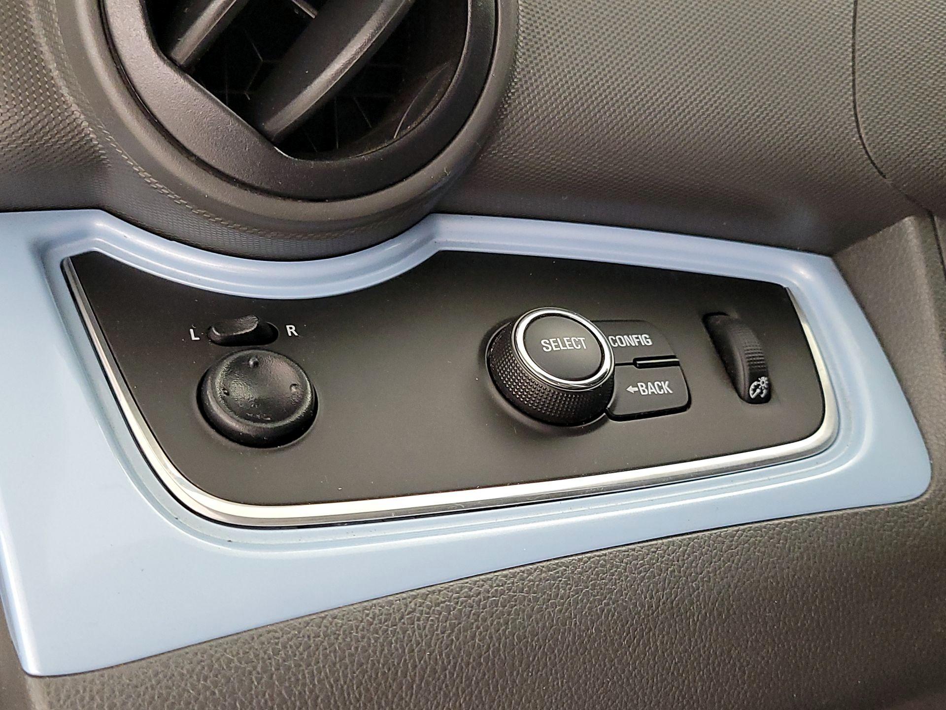 Thumbnail: 2014 Chevrolet Spark - 13