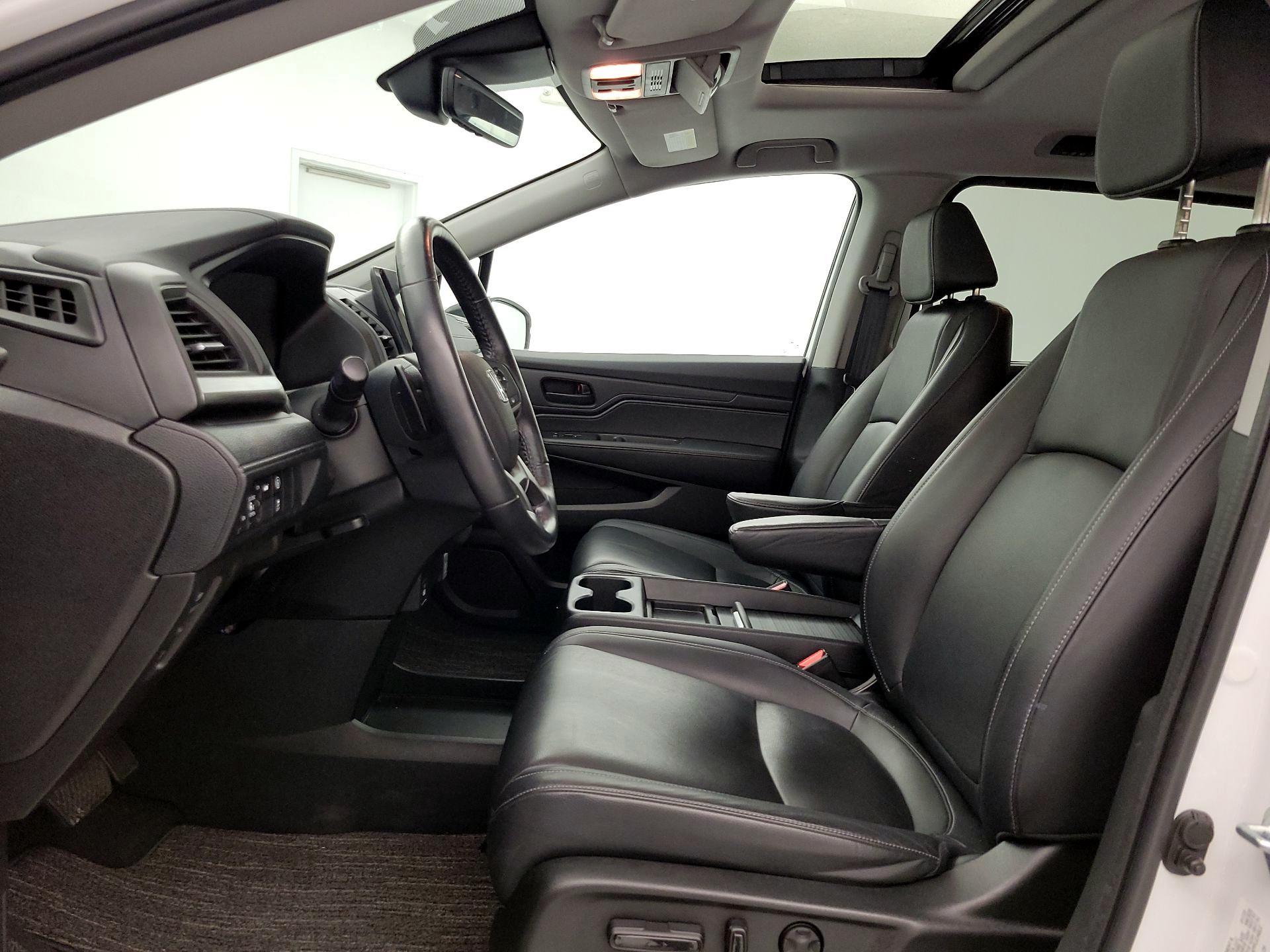 Thumbnail: 2023 Honda Odyssey - 11