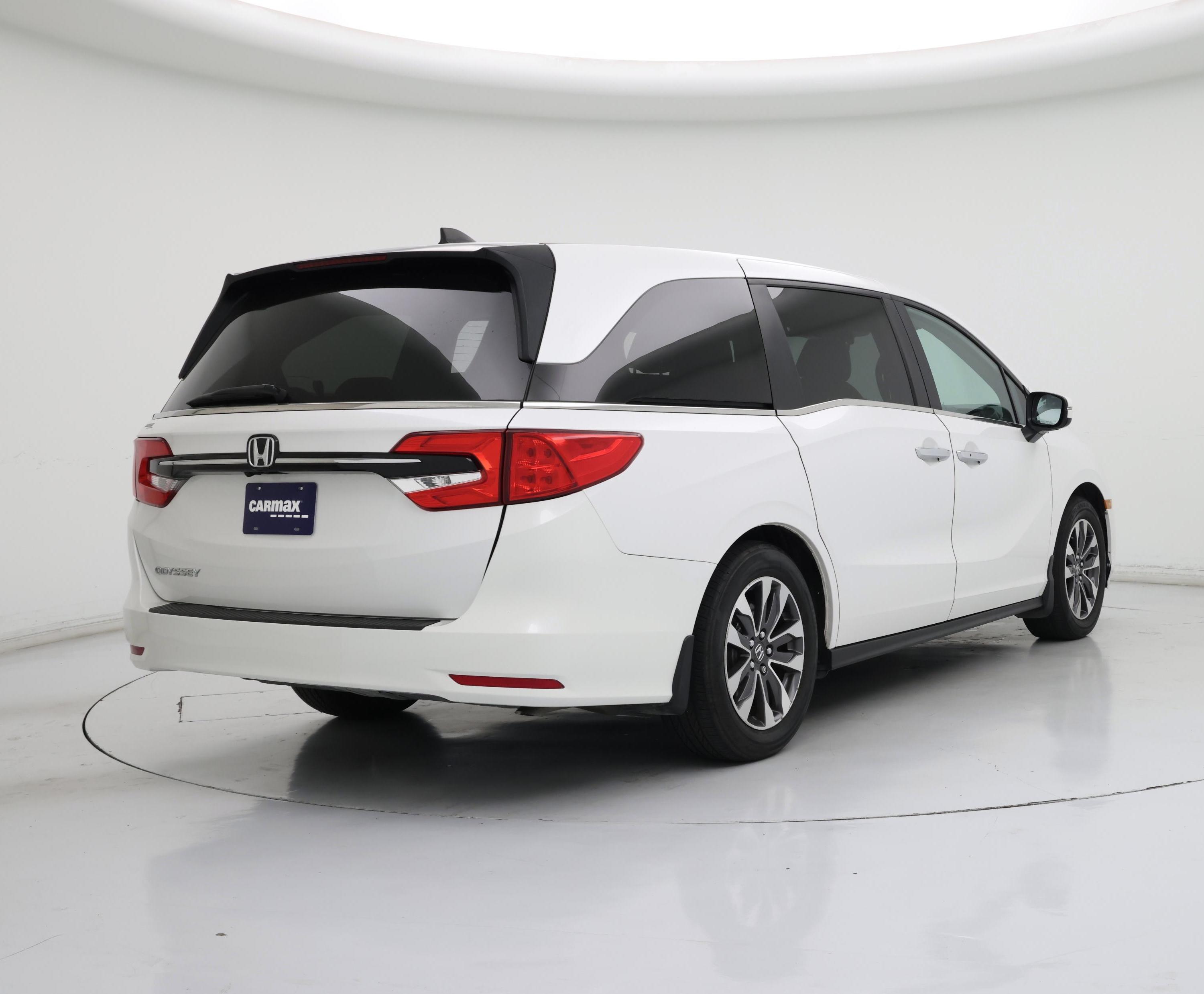 Thumbnail: 2023 Honda Odyssey - 8