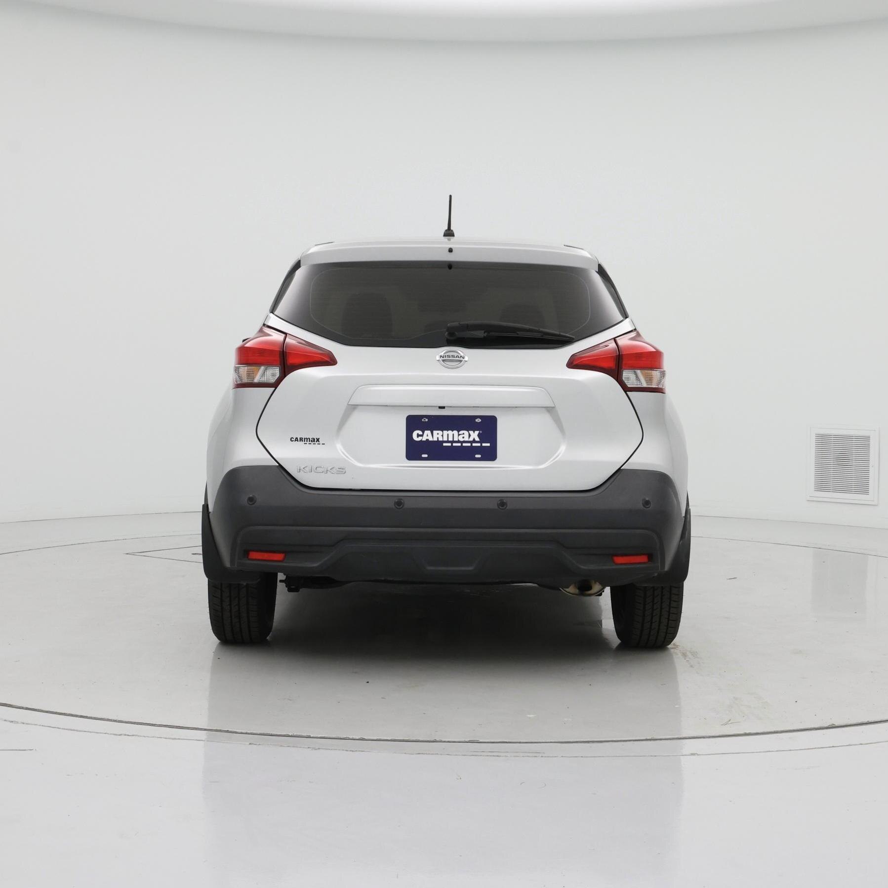 Thumbnail: 2020 Nissan Kicks - 6