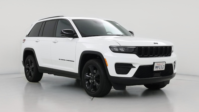 2024 Jeep Grand Cherokee Altitude Hero Image