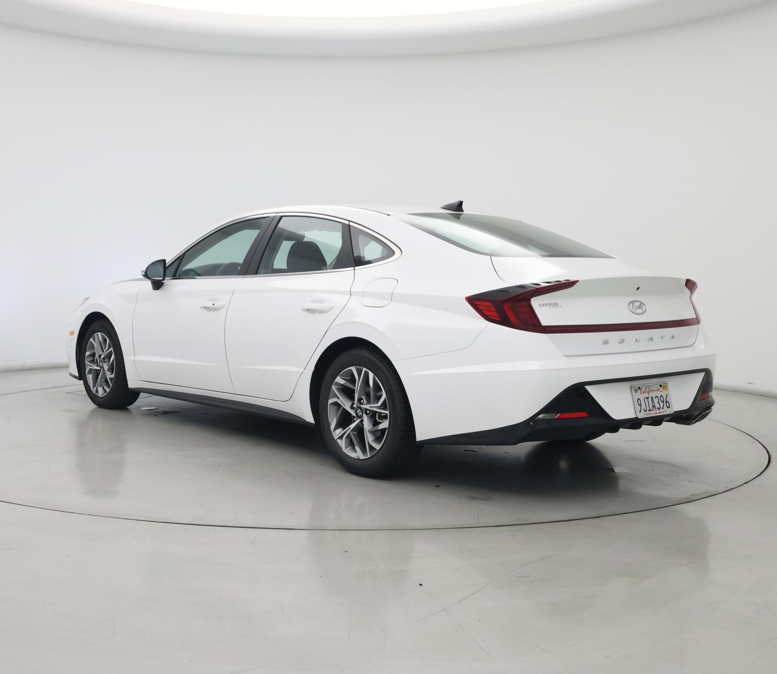 Thumbnail: 2023 Hyundai Sonata - 2