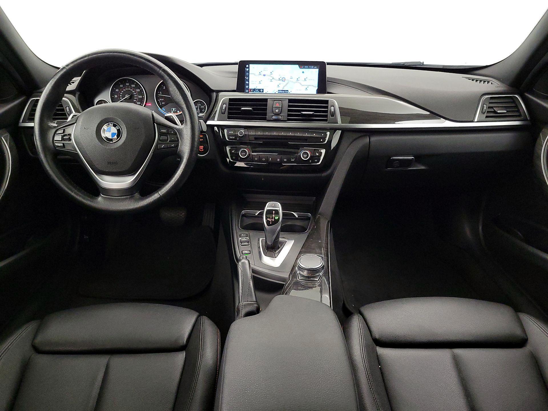 Thumbnail: 2018 BMW 3 Series - 9