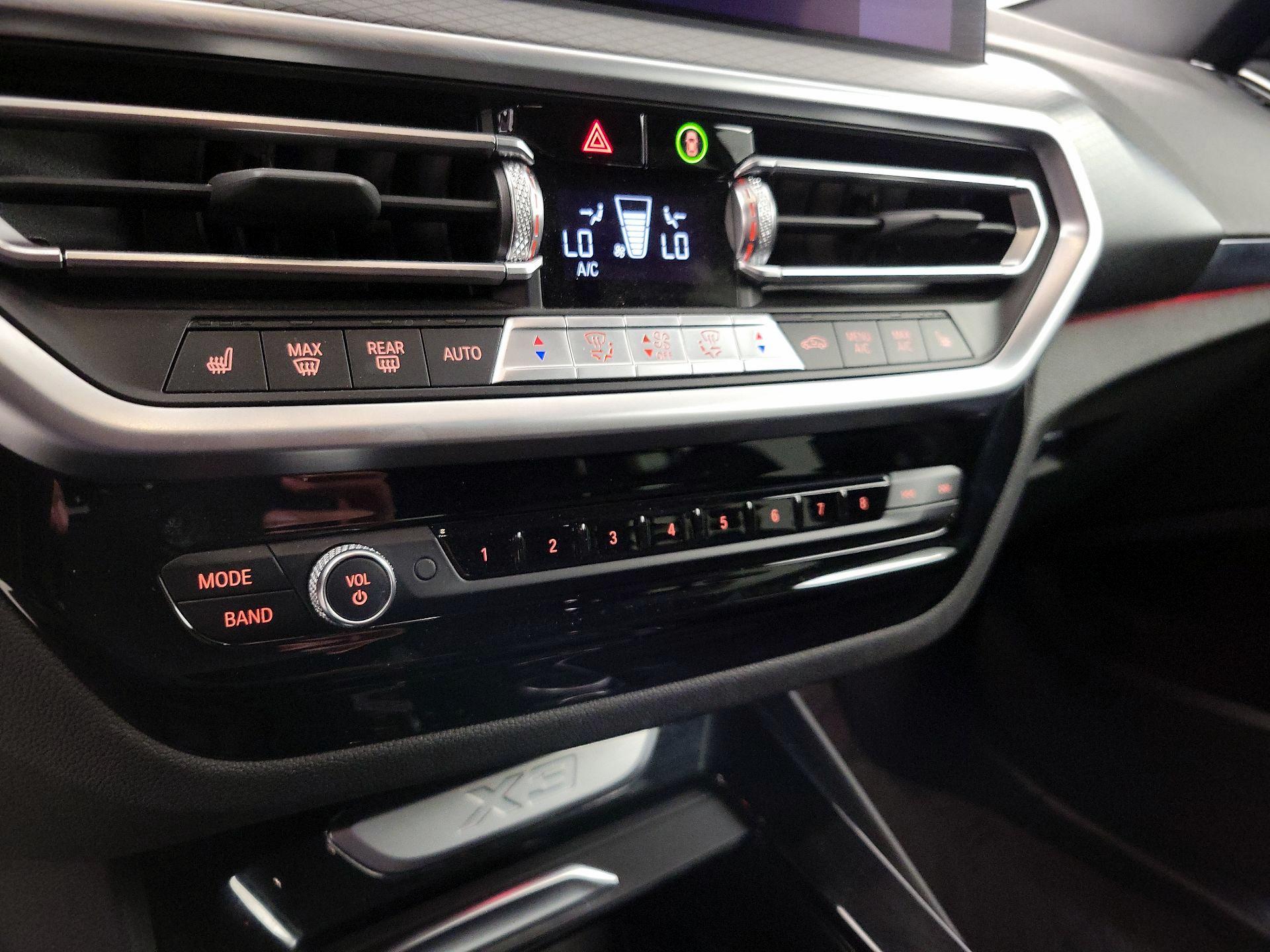 Thumbnail: 2022 BMW X3 - 17