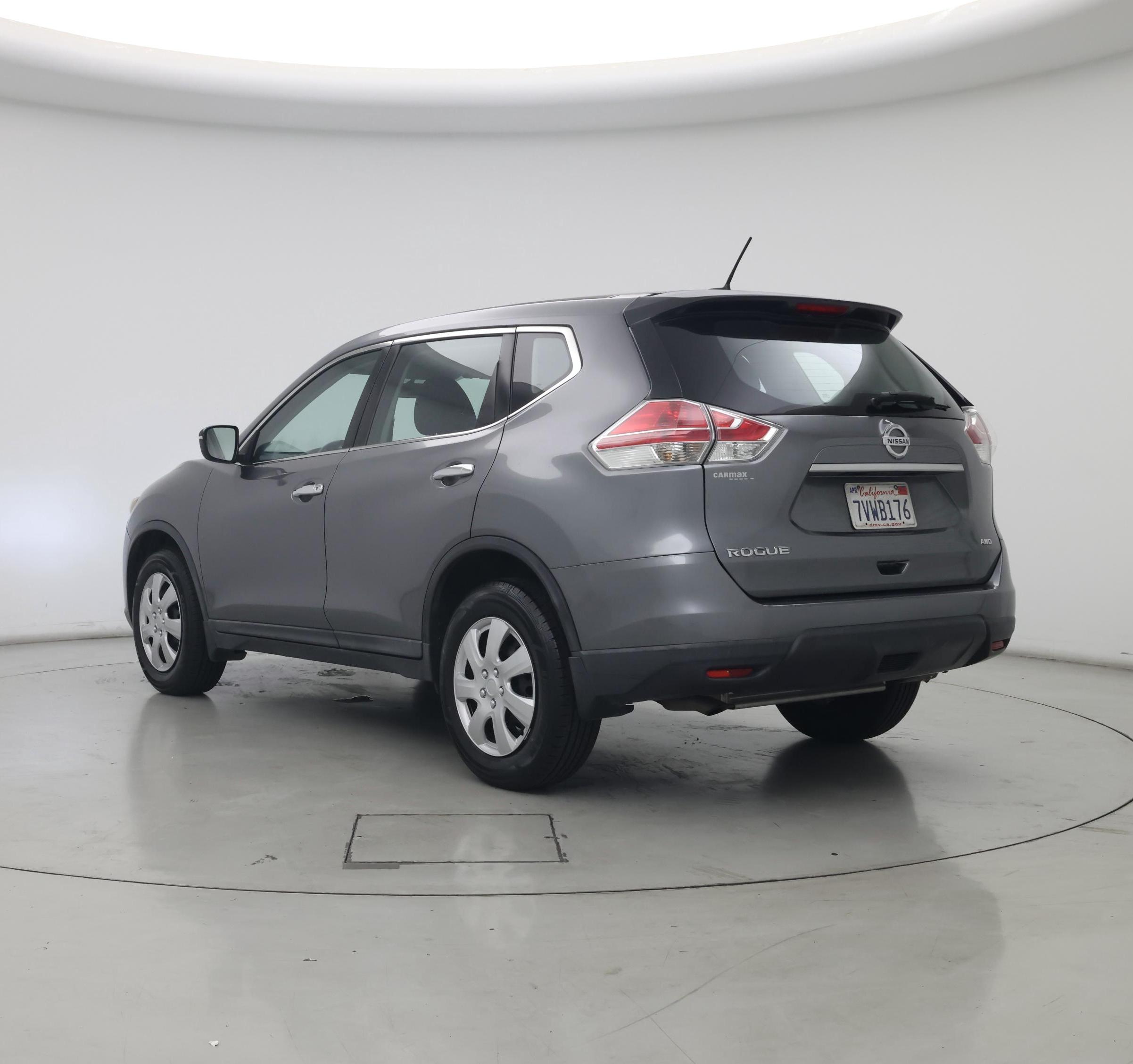 Thumbnail: 2015 Nissan Rogue - 2
