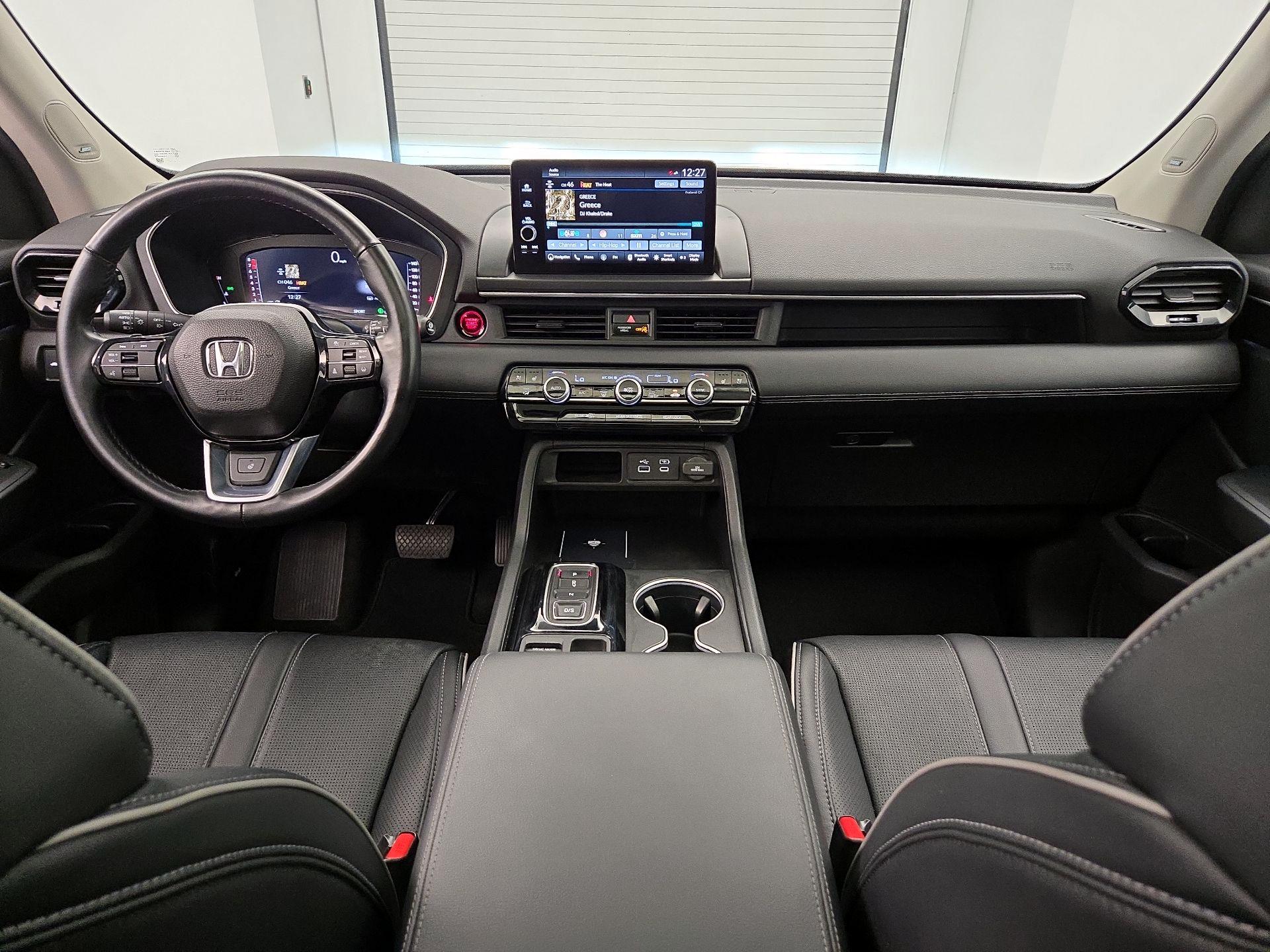 Thumbnail: 2023 Honda Pilot - 9