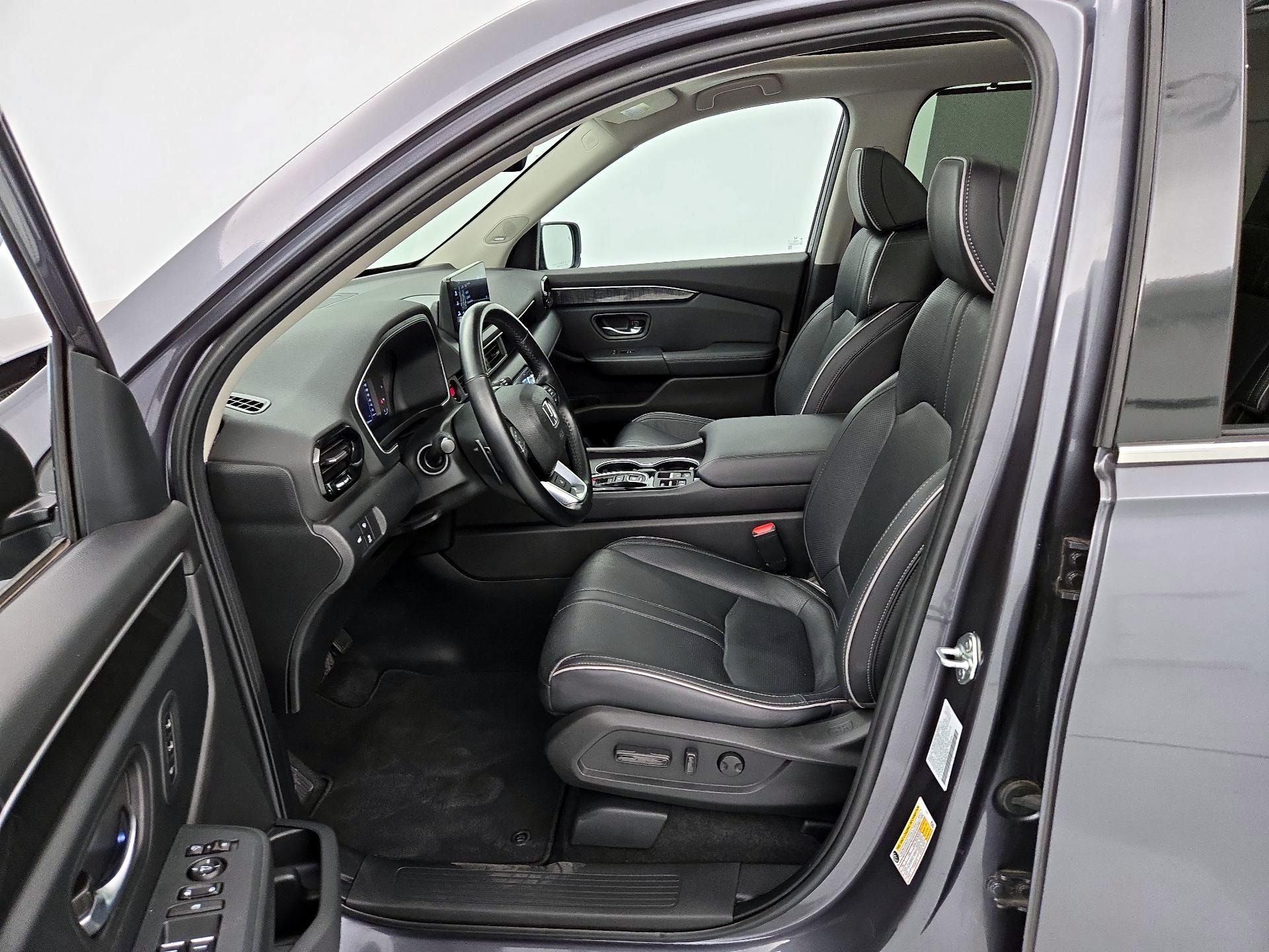 Thumbnail: 2023 Honda Pilot - 11