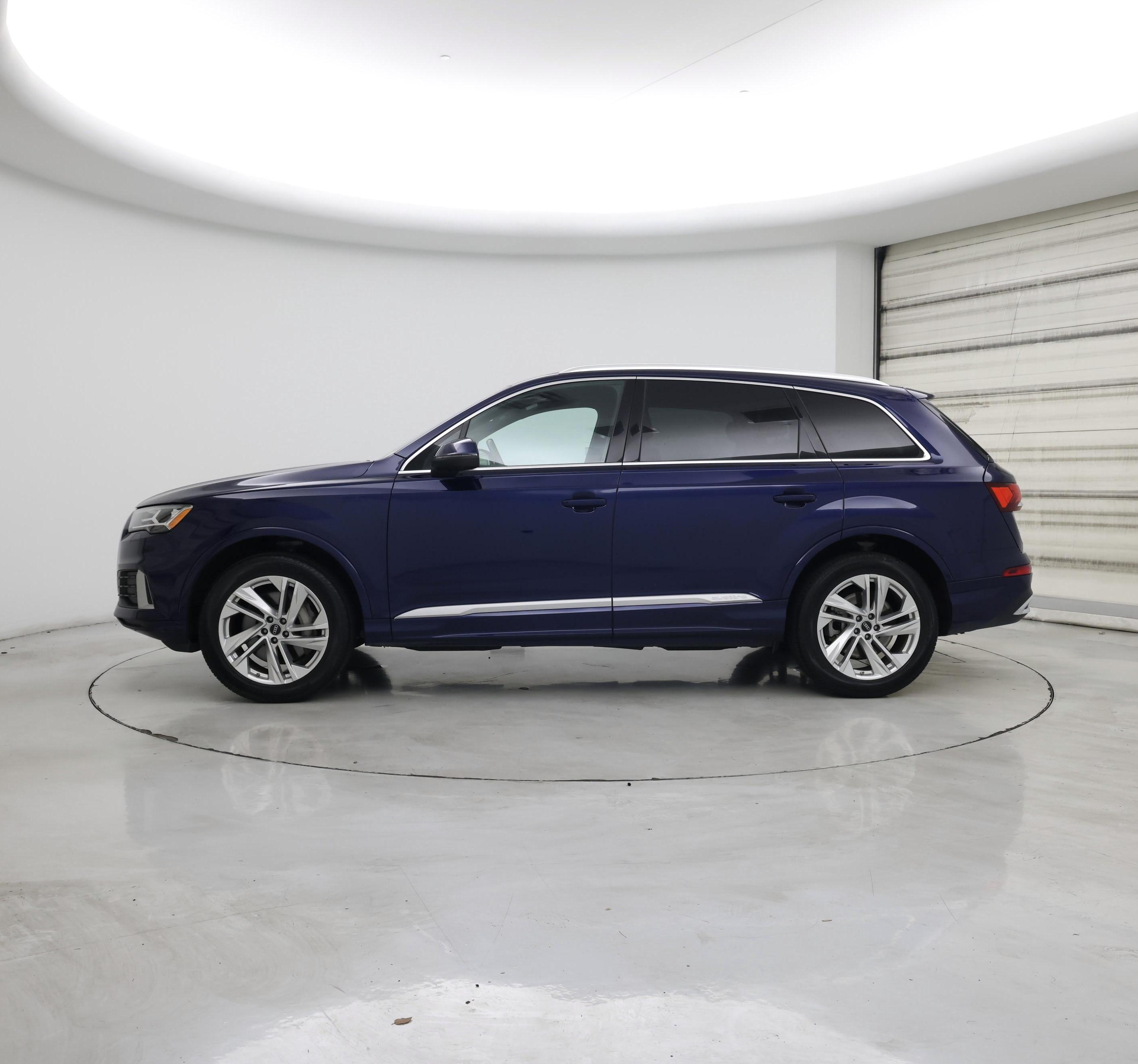 Thumbnail: 2022 Audi Q7 - 3