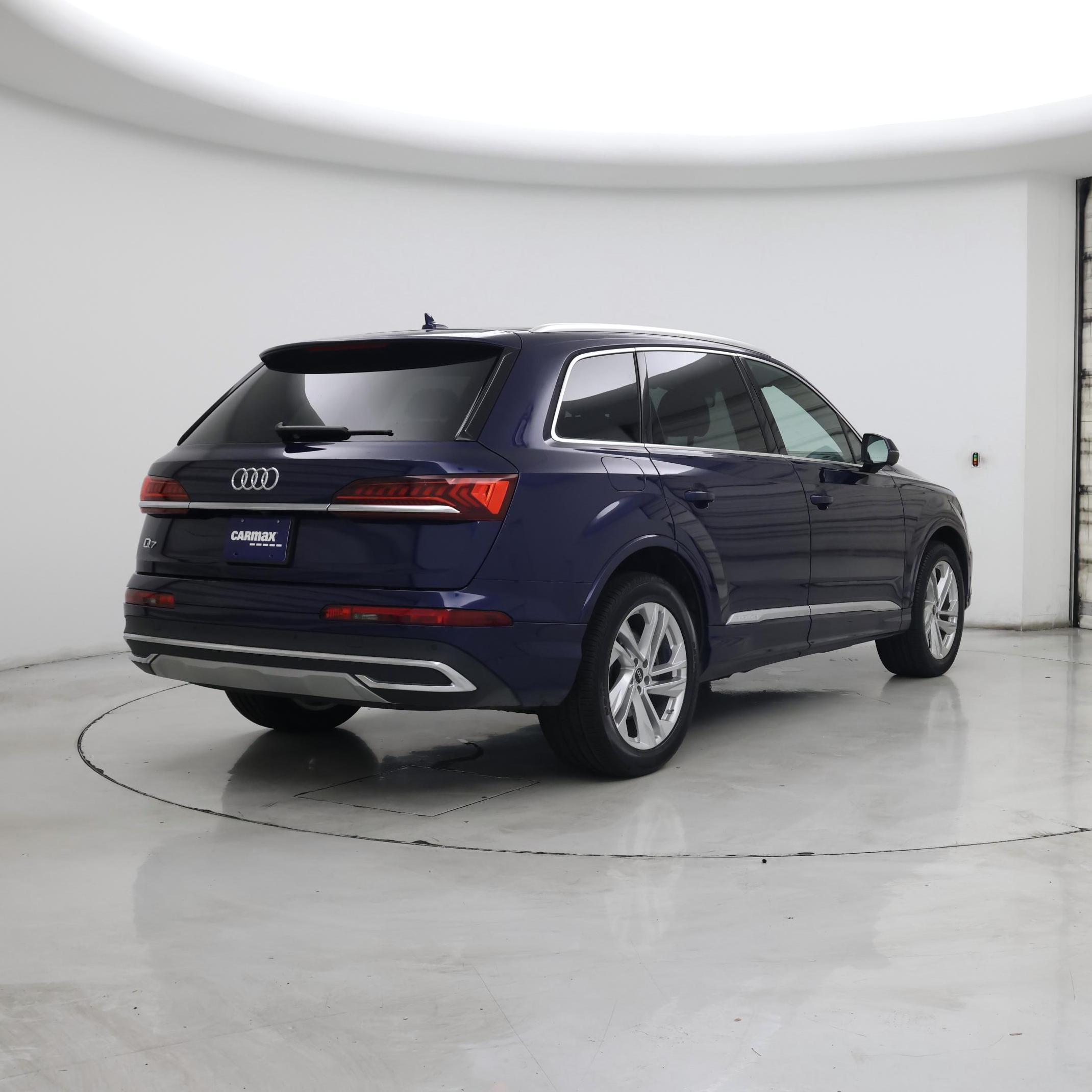 Thumbnail: 2022 Audi Q7 - 8