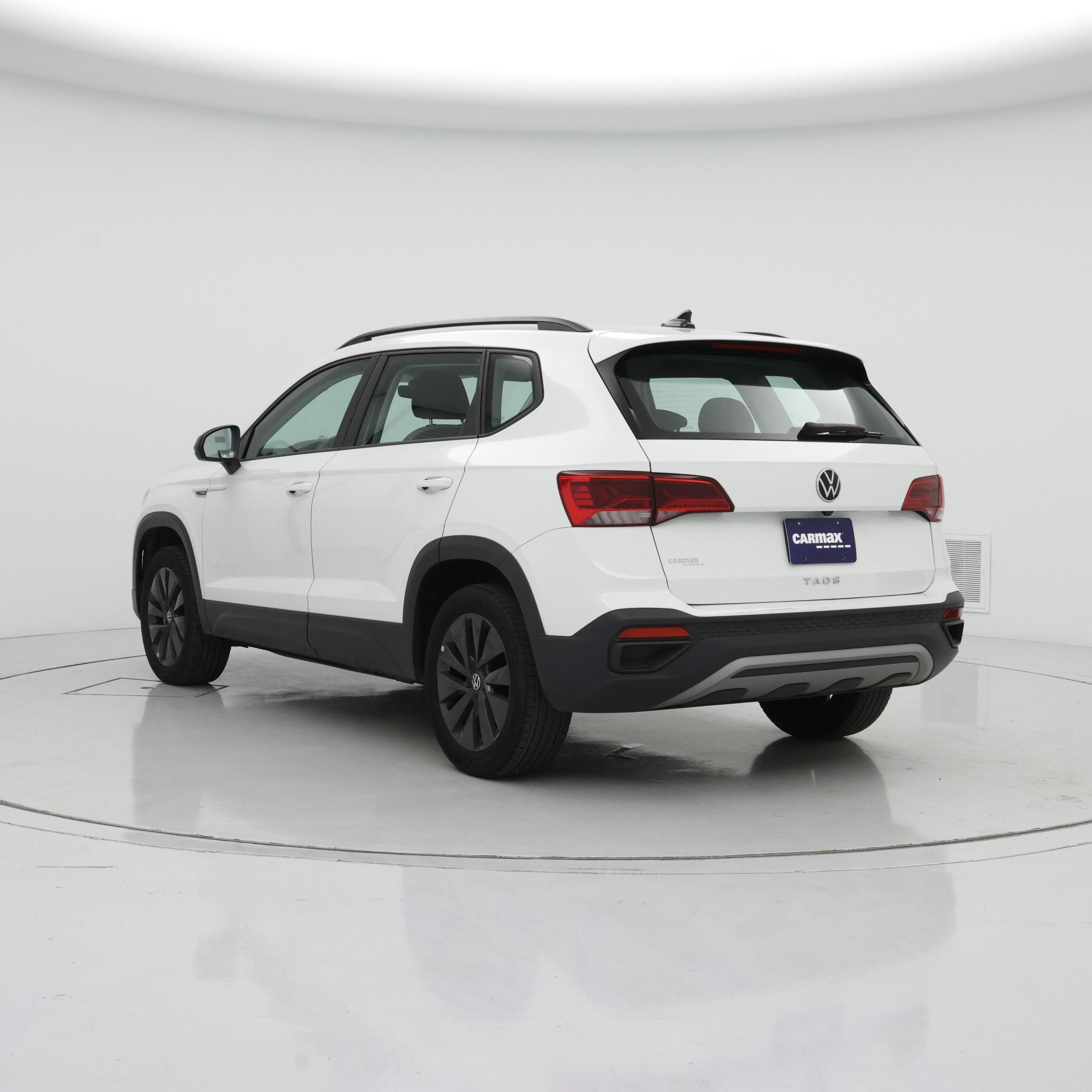 Thumbnail: 2023 Volkswagen Taos - 2