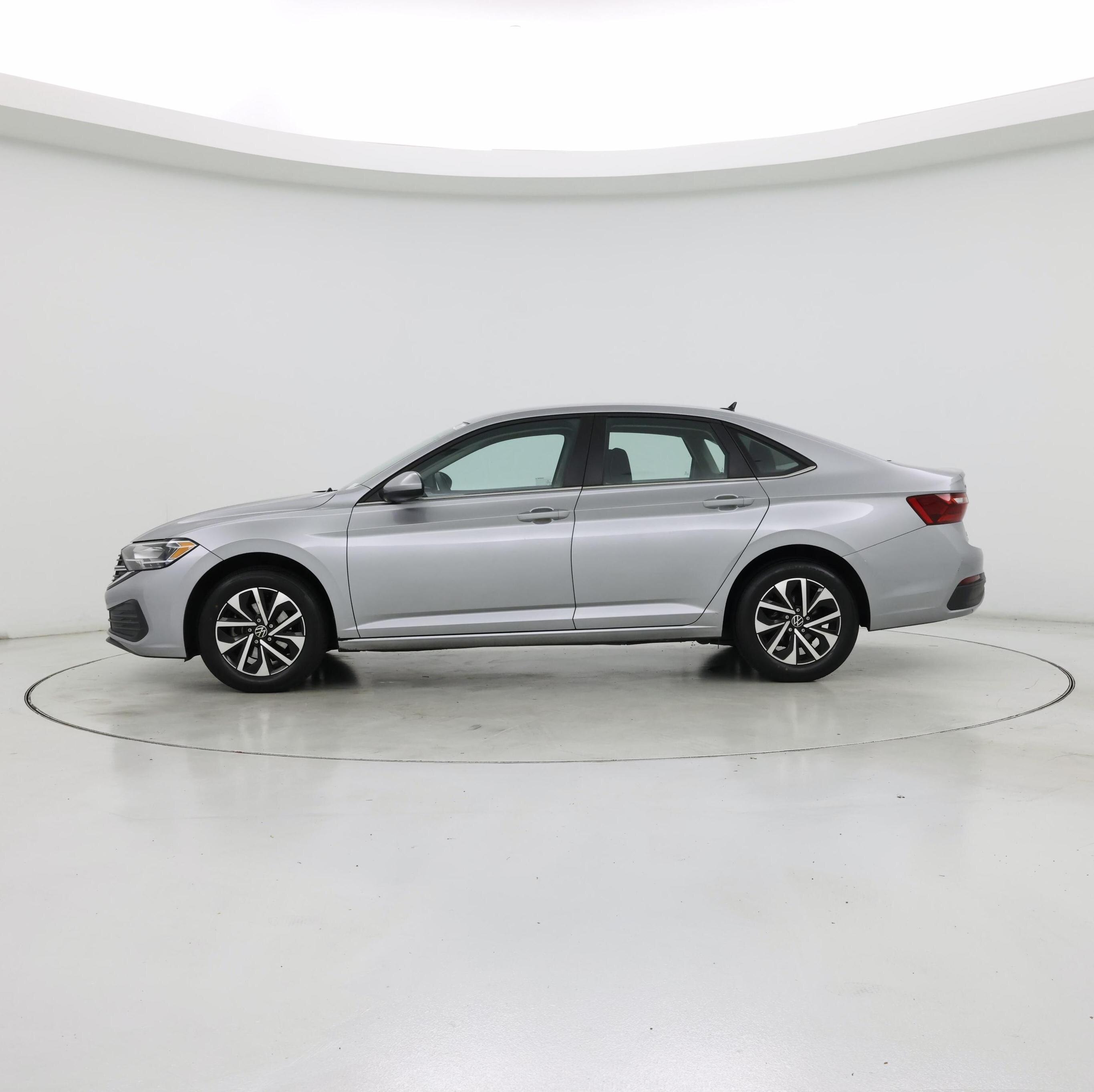 Thumbnail: 2022 Volkswagen Jetta - 3