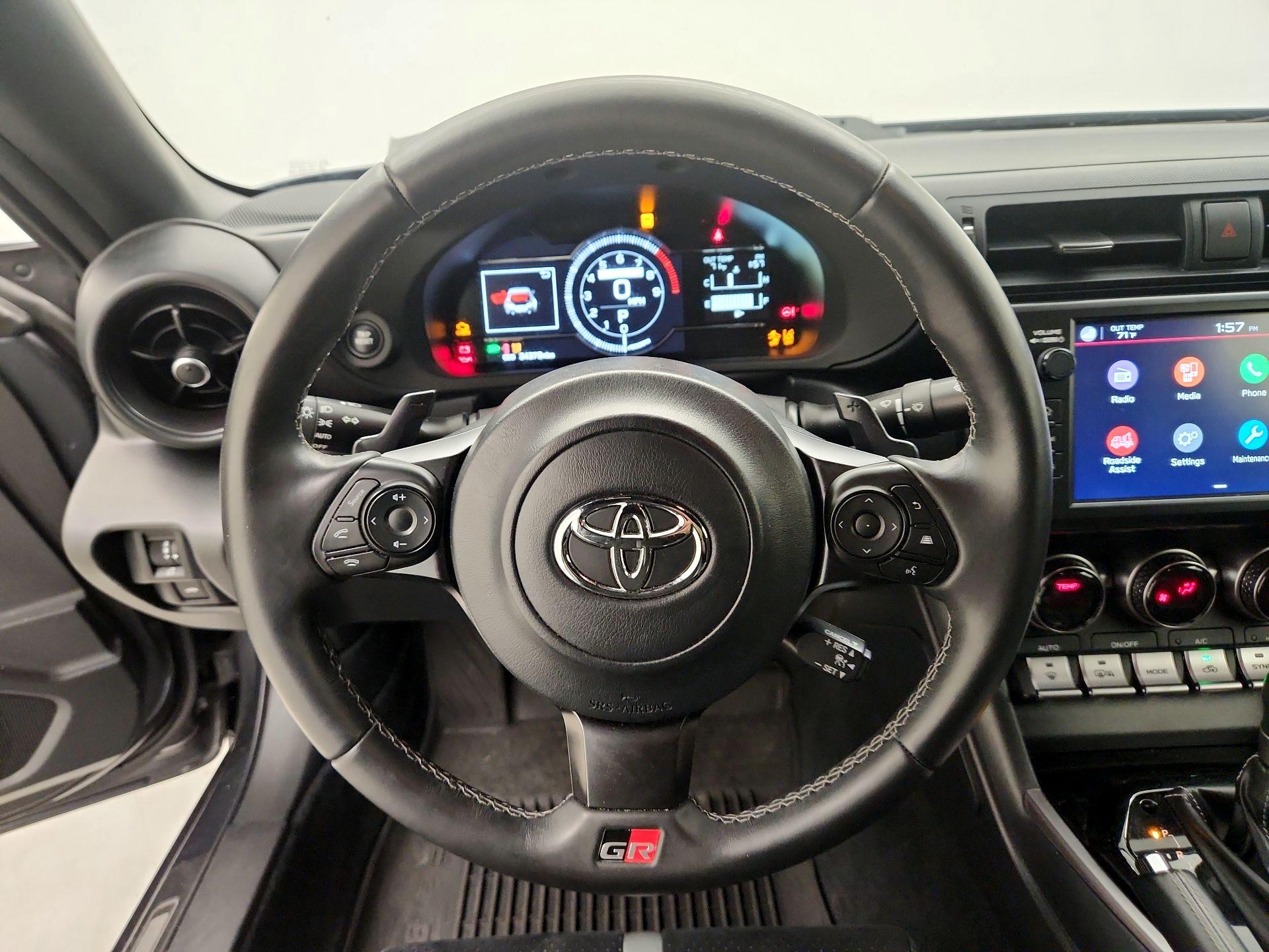 Thumbnail: 2023 Toyota GR86 - 10