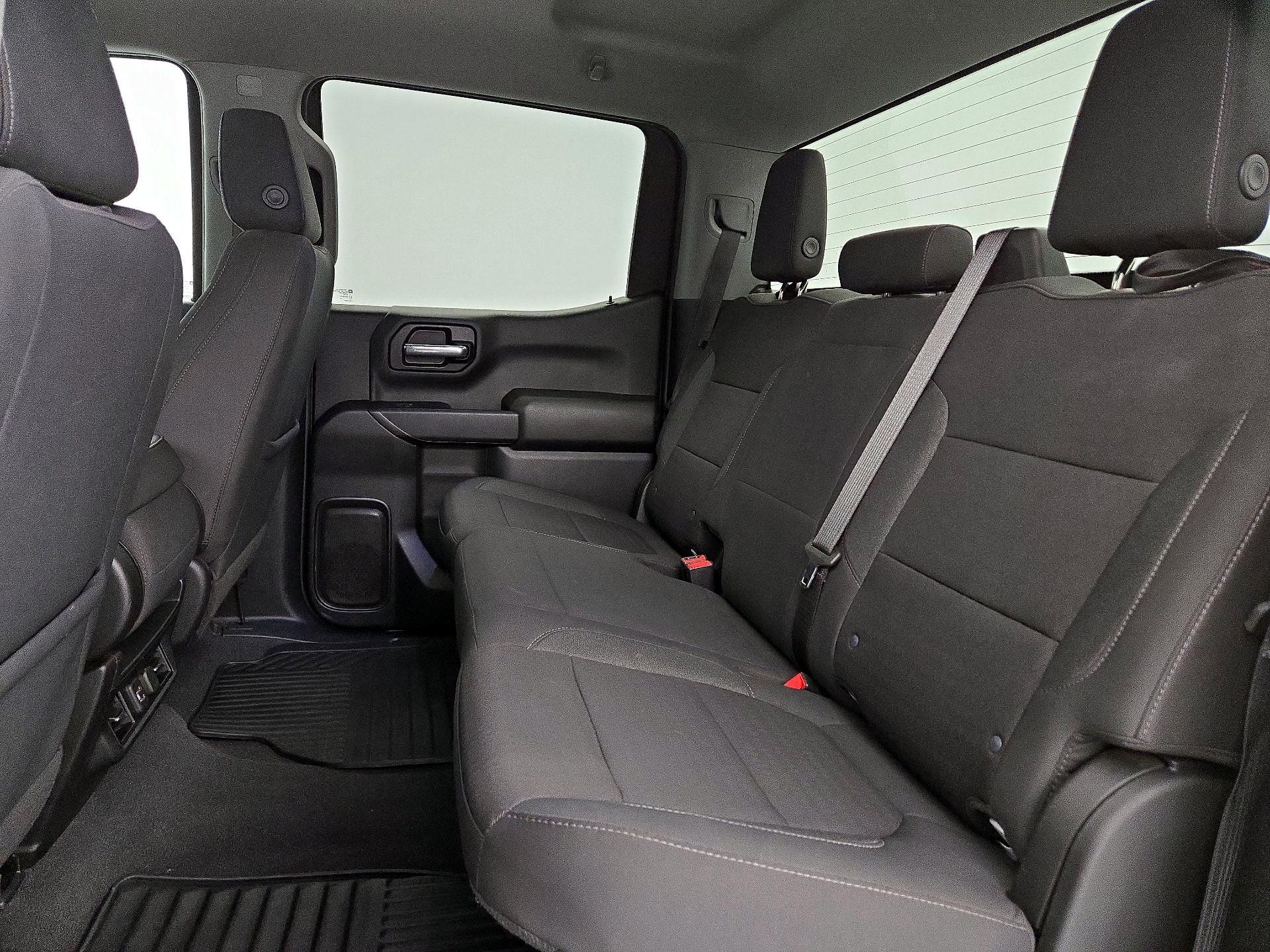 Thumbnail: 2022 Chevrolet Silverado 1500 - 19