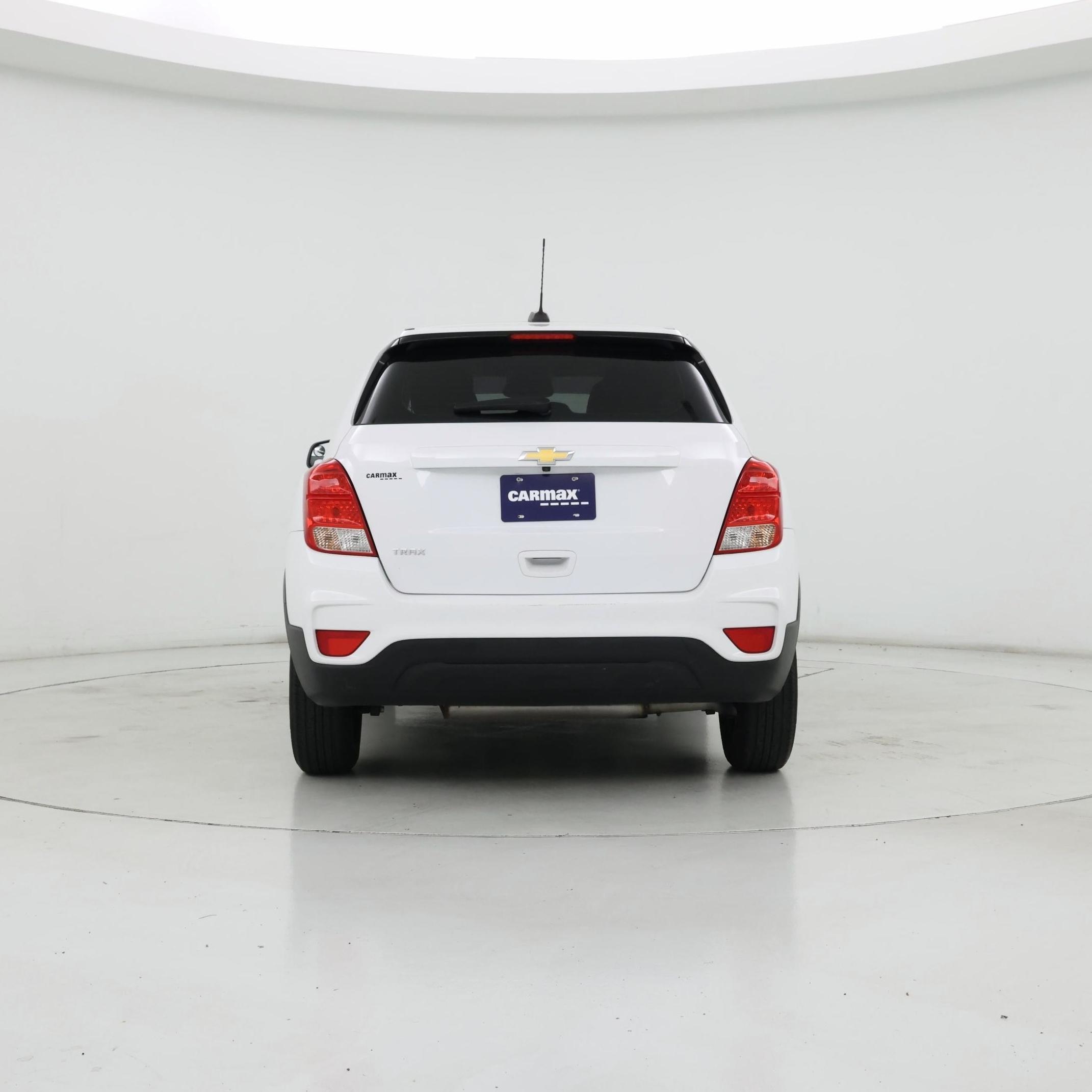 Thumbnail: 2017 Chevrolet Trax - 6