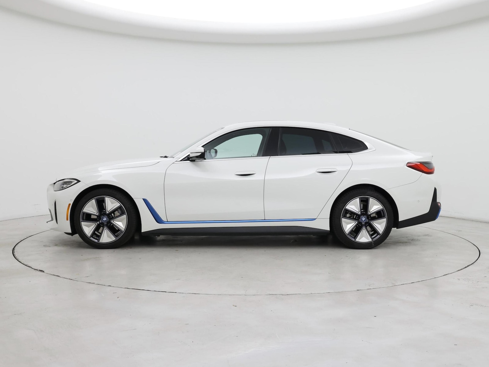 Image 4 of 2023 BMW i4 eDrive35 Gran Coupe