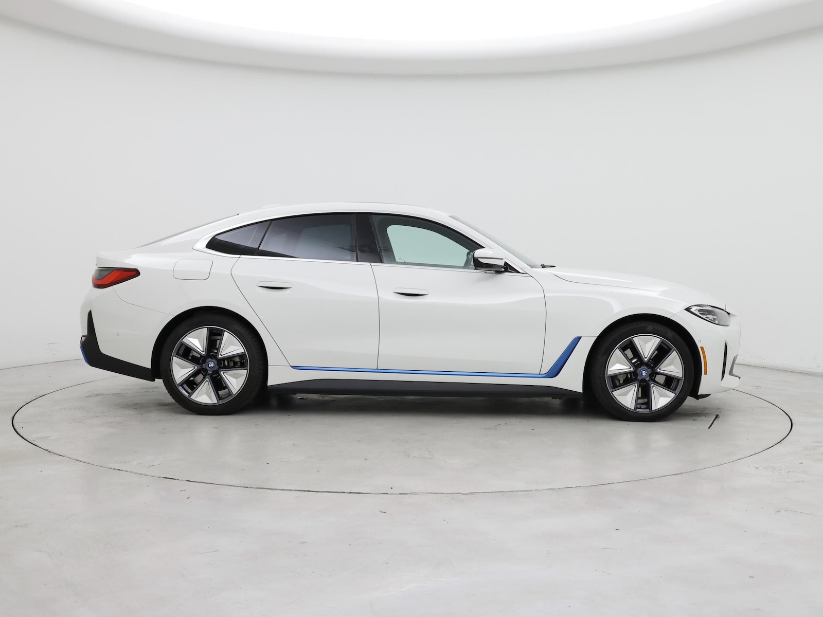 Image 8 of 2023 BMW i4 eDrive35 Gran Coupe