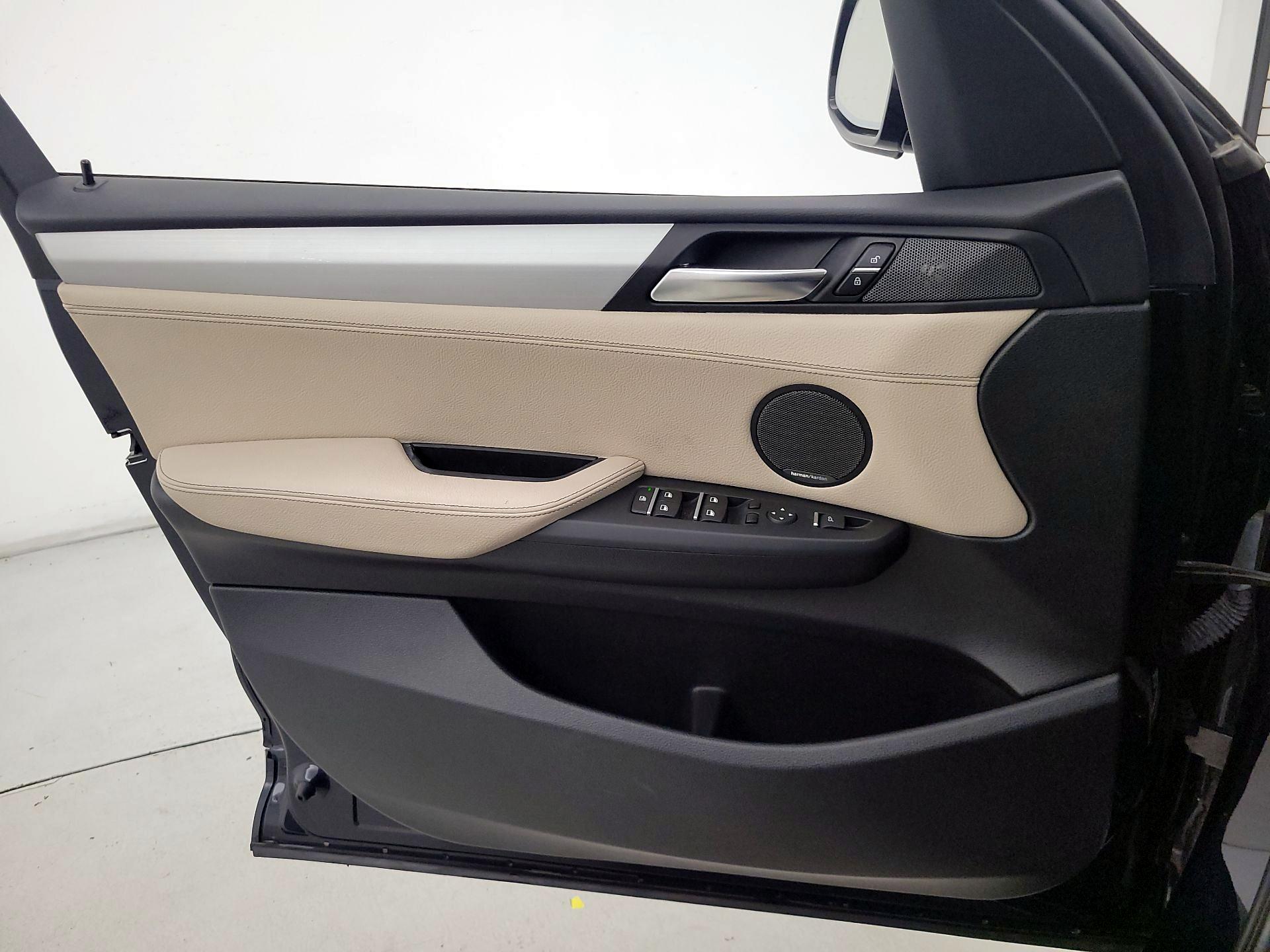 Thumbnail: 2015 BMW X3 - 10