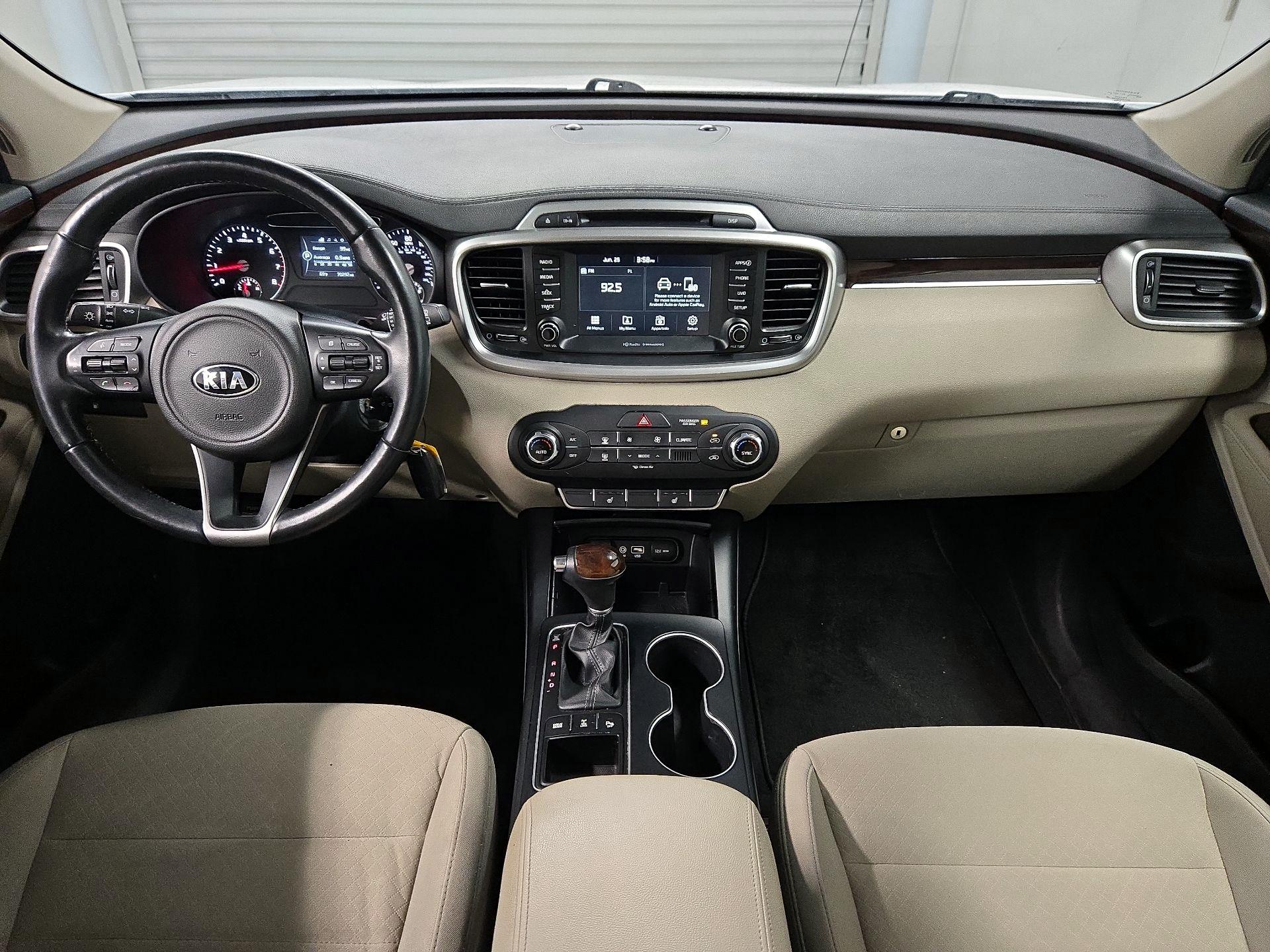 Thumbnail: 2018 Kia Sorento - 9