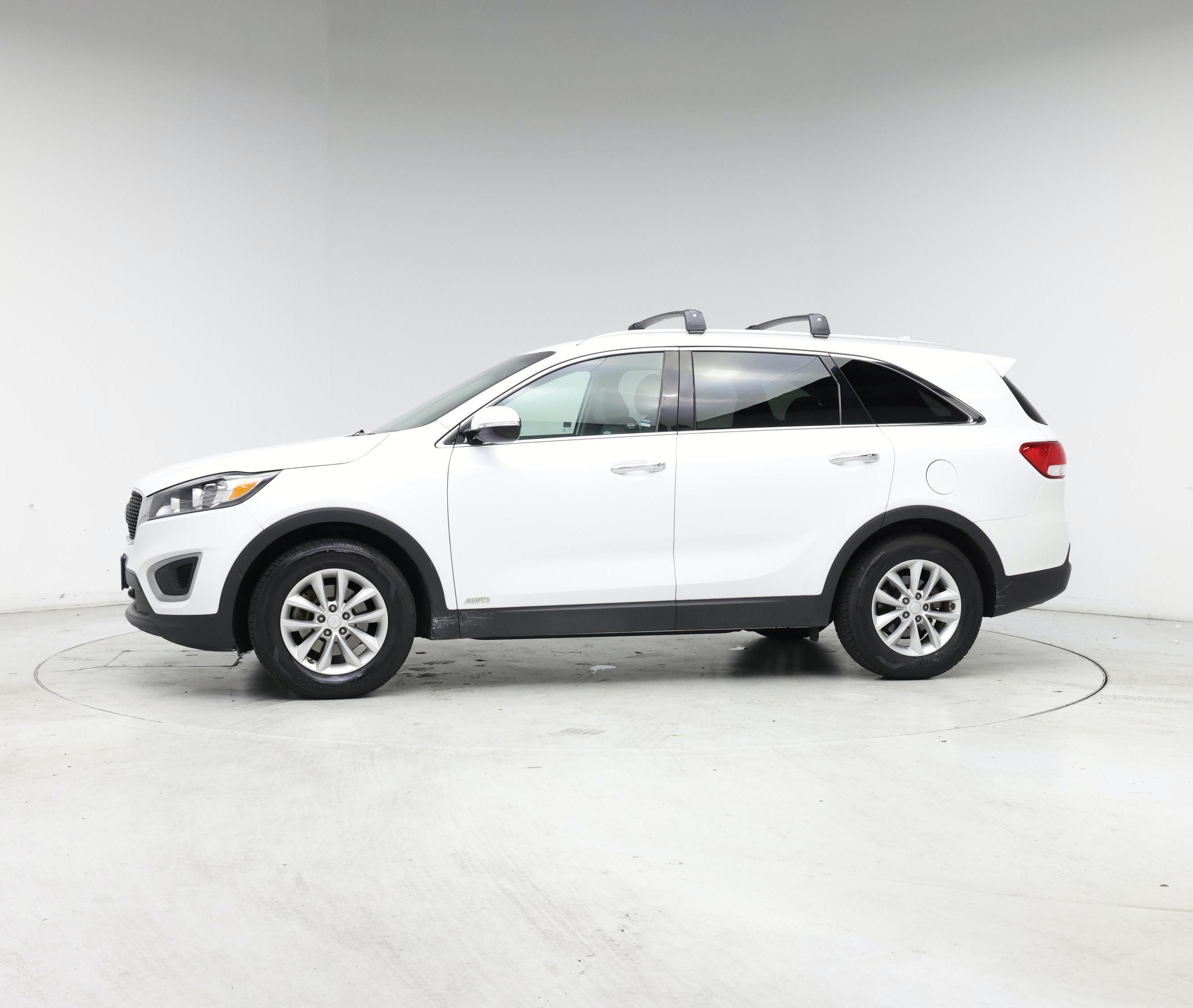 Thumbnail: 2018 Kia Sorento - 3