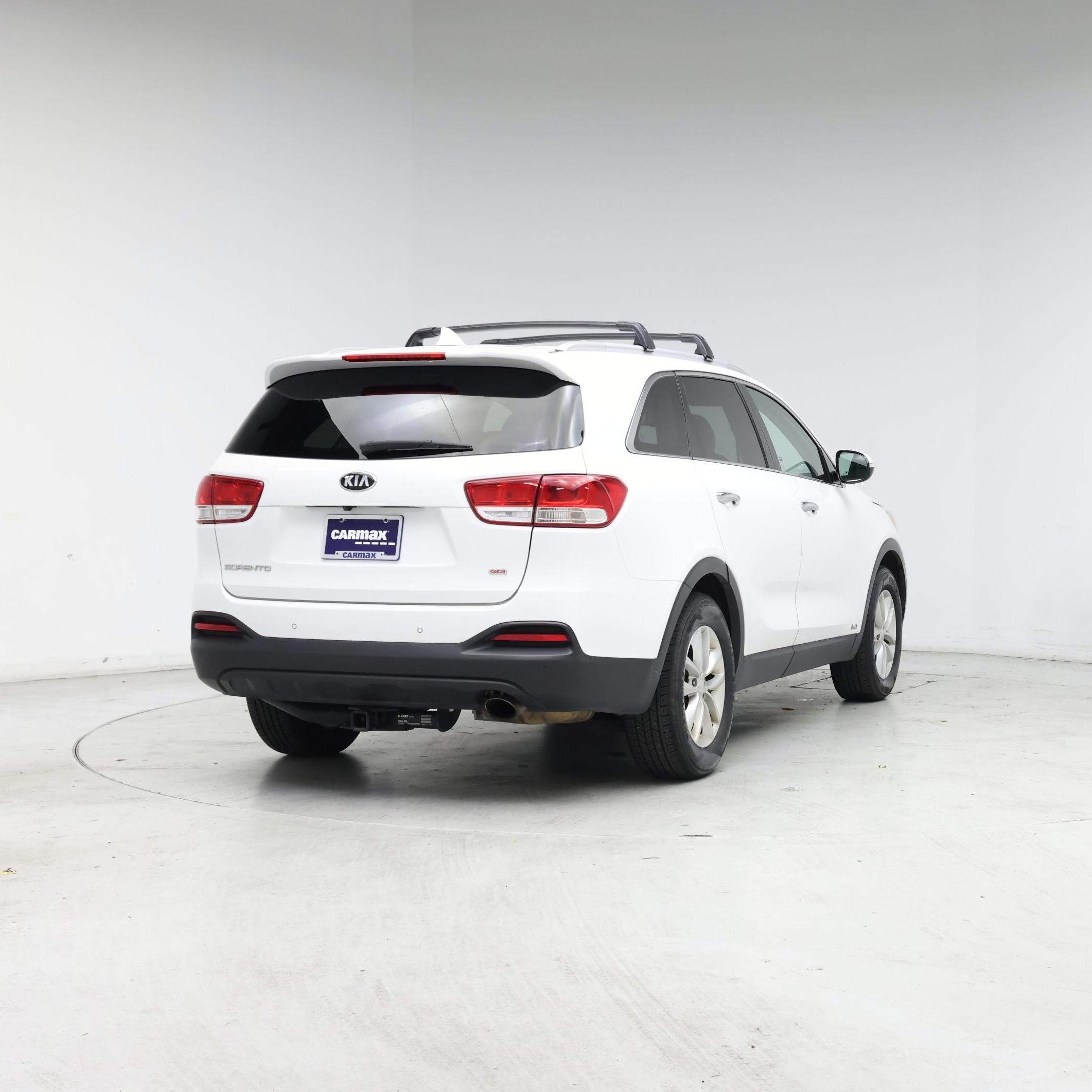 Thumbnail: 2018 Kia Sorento - 8