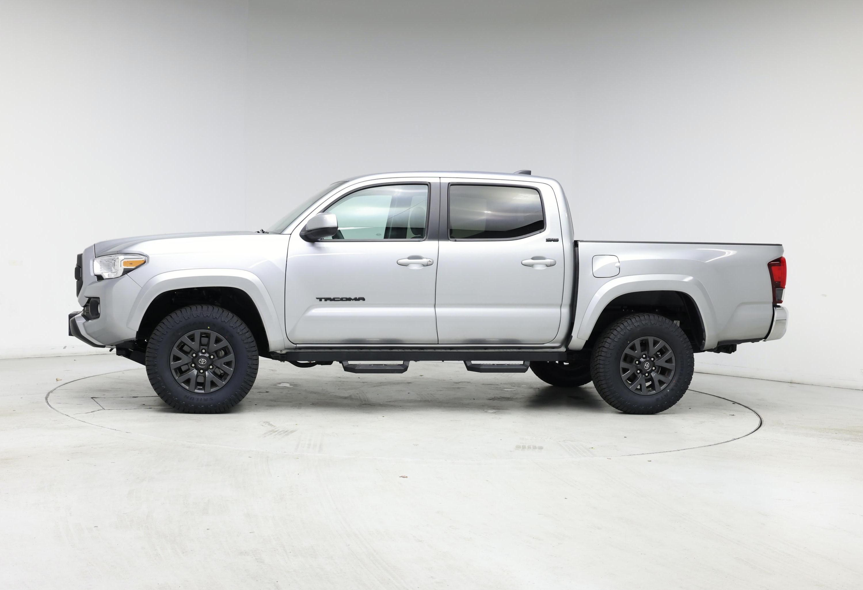 Thumbnail: 2023 Toyota Tacoma - 3