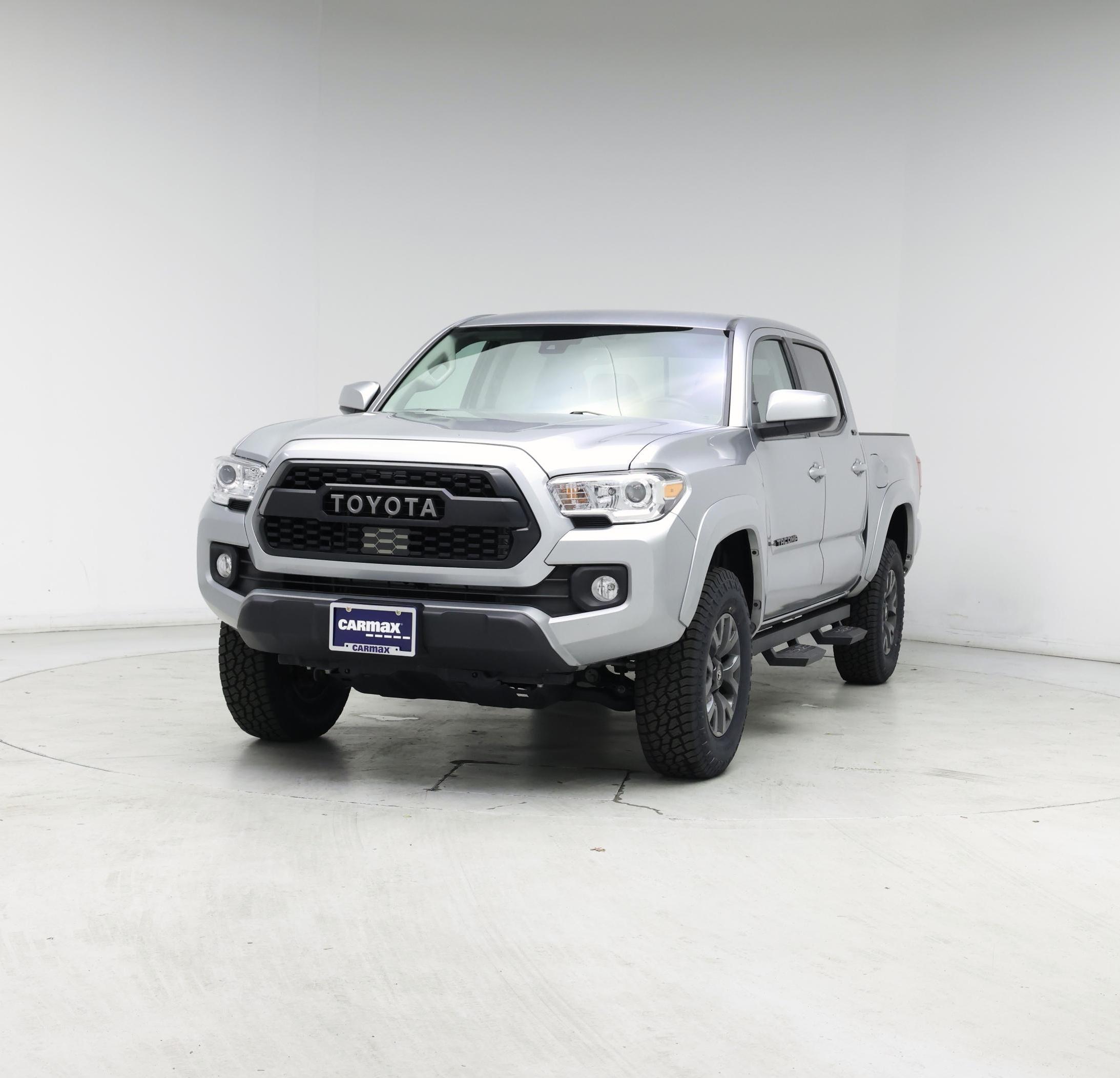 Thumbnail: 2023 Toyota Tacoma - 4