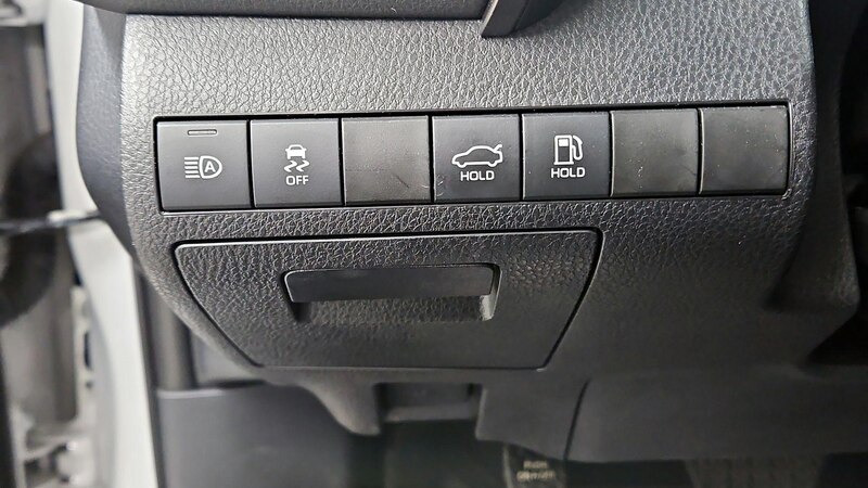 2022 Toyota Camry SE 13