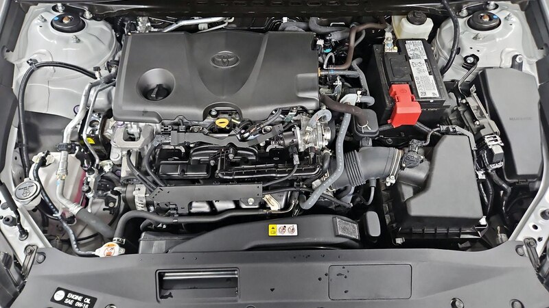 2022 Toyota Camry SE 22