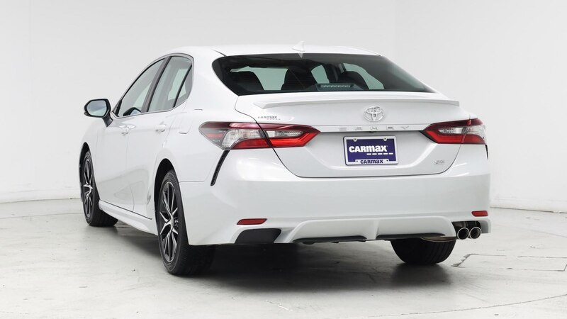 2022 Toyota Camry SE 6