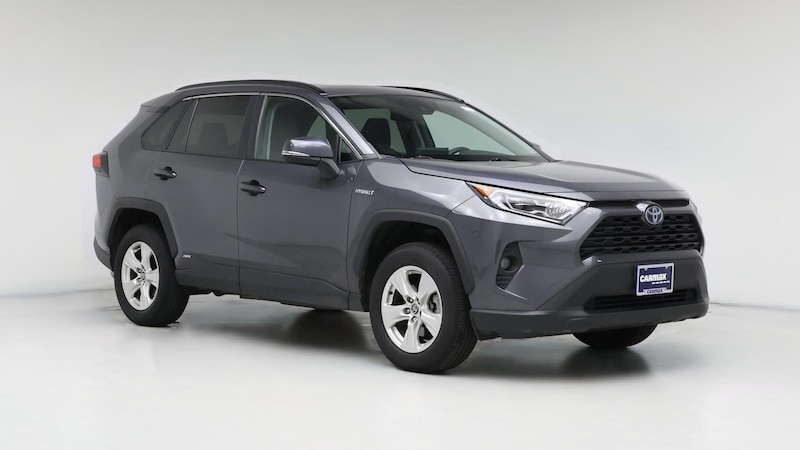 2021 Toyota RAV4 XLE Hero Image