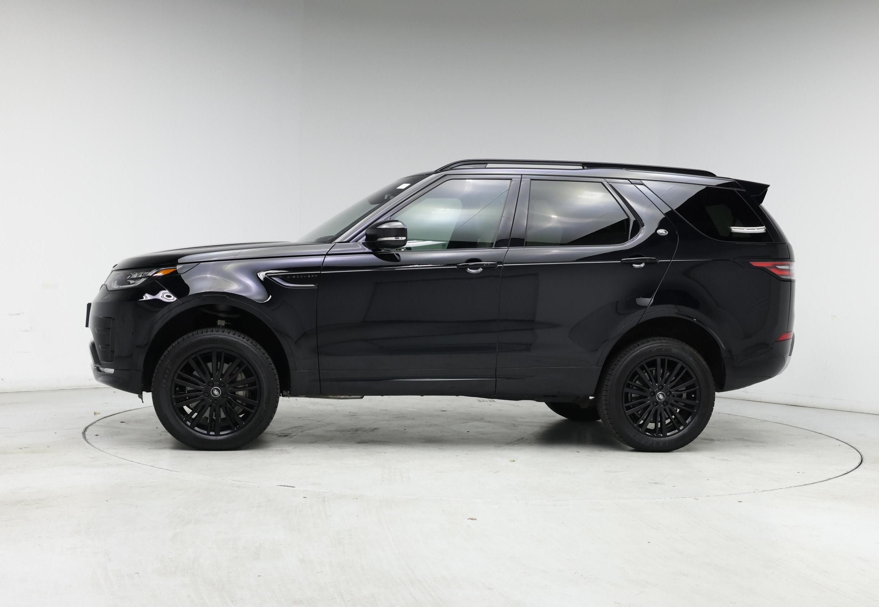 Thumbnail: 2020 Land Rover Discovery - 3
