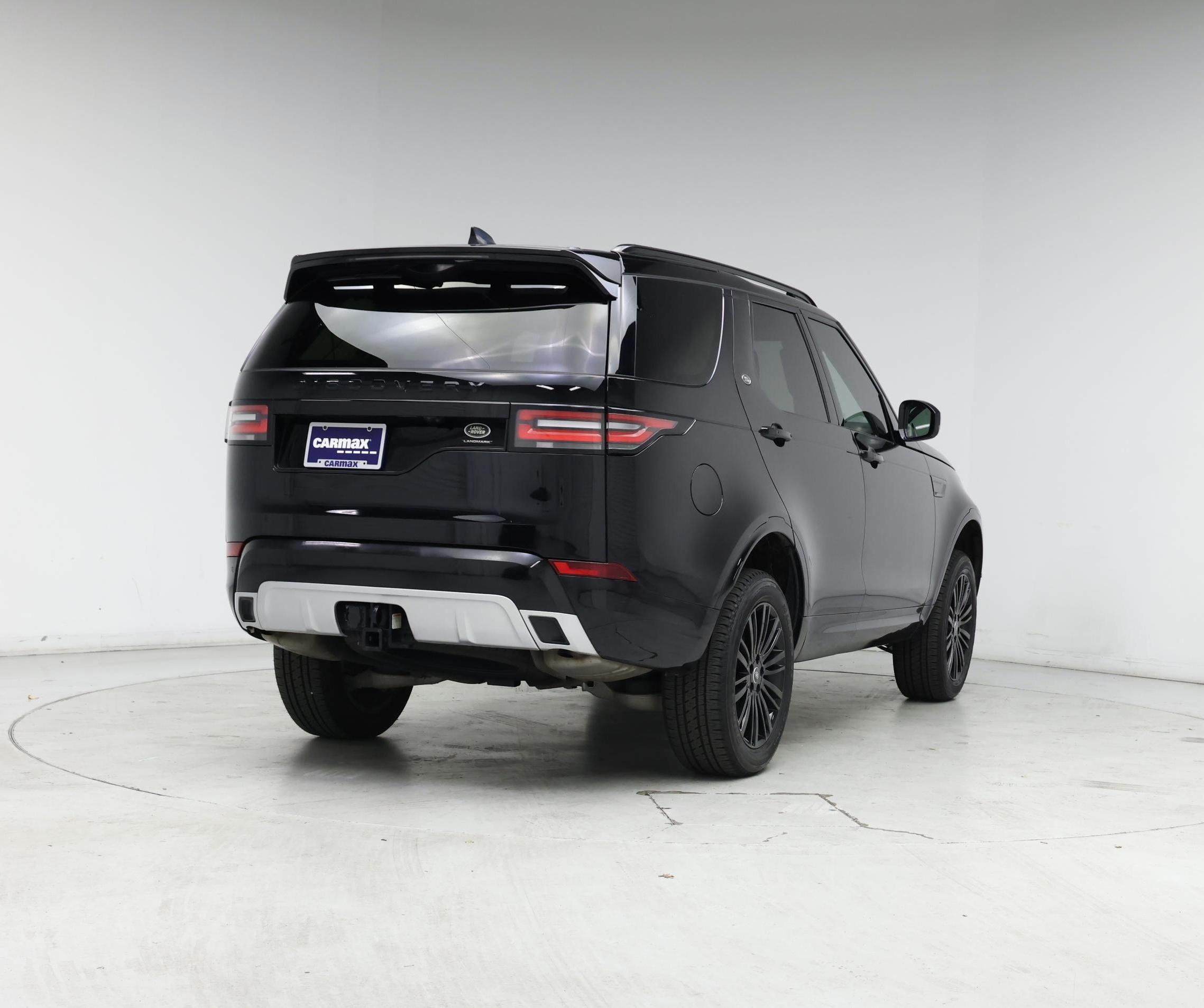 Thumbnail: 2020 Land Rover Discovery - 8