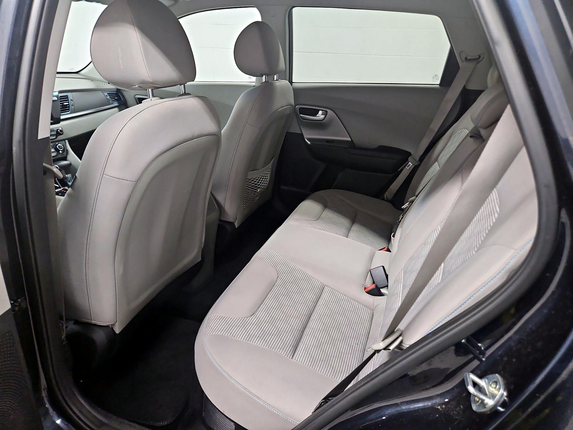 Thumbnail: 2019 Kia Niro - 19