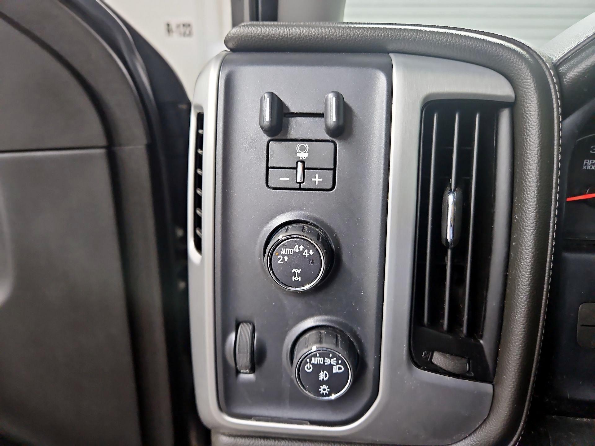 Thumbnail: 2017 GMC Sierra 1500 - 13