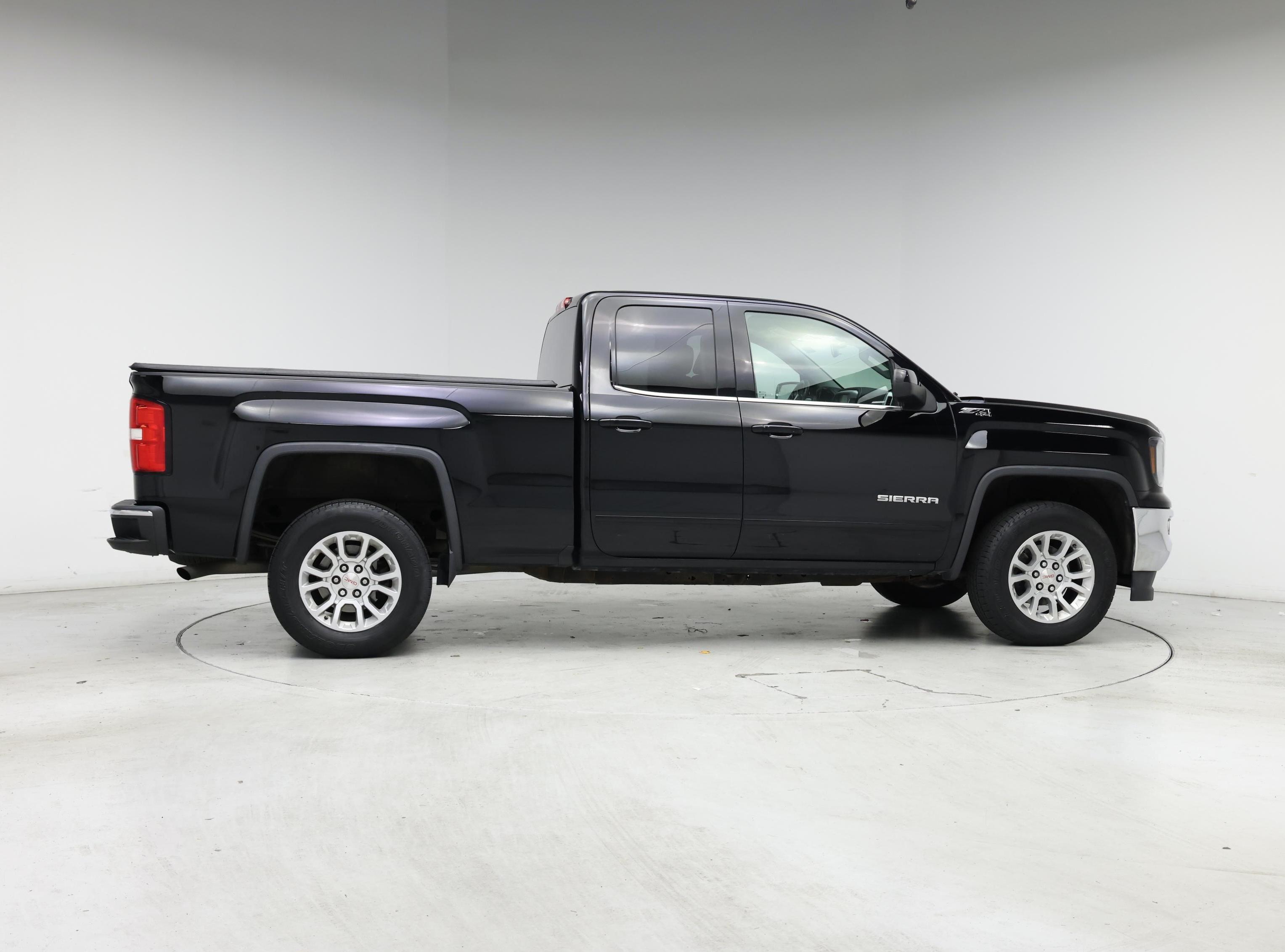 Thumbnail: 2017 GMC Sierra 1500 - 7