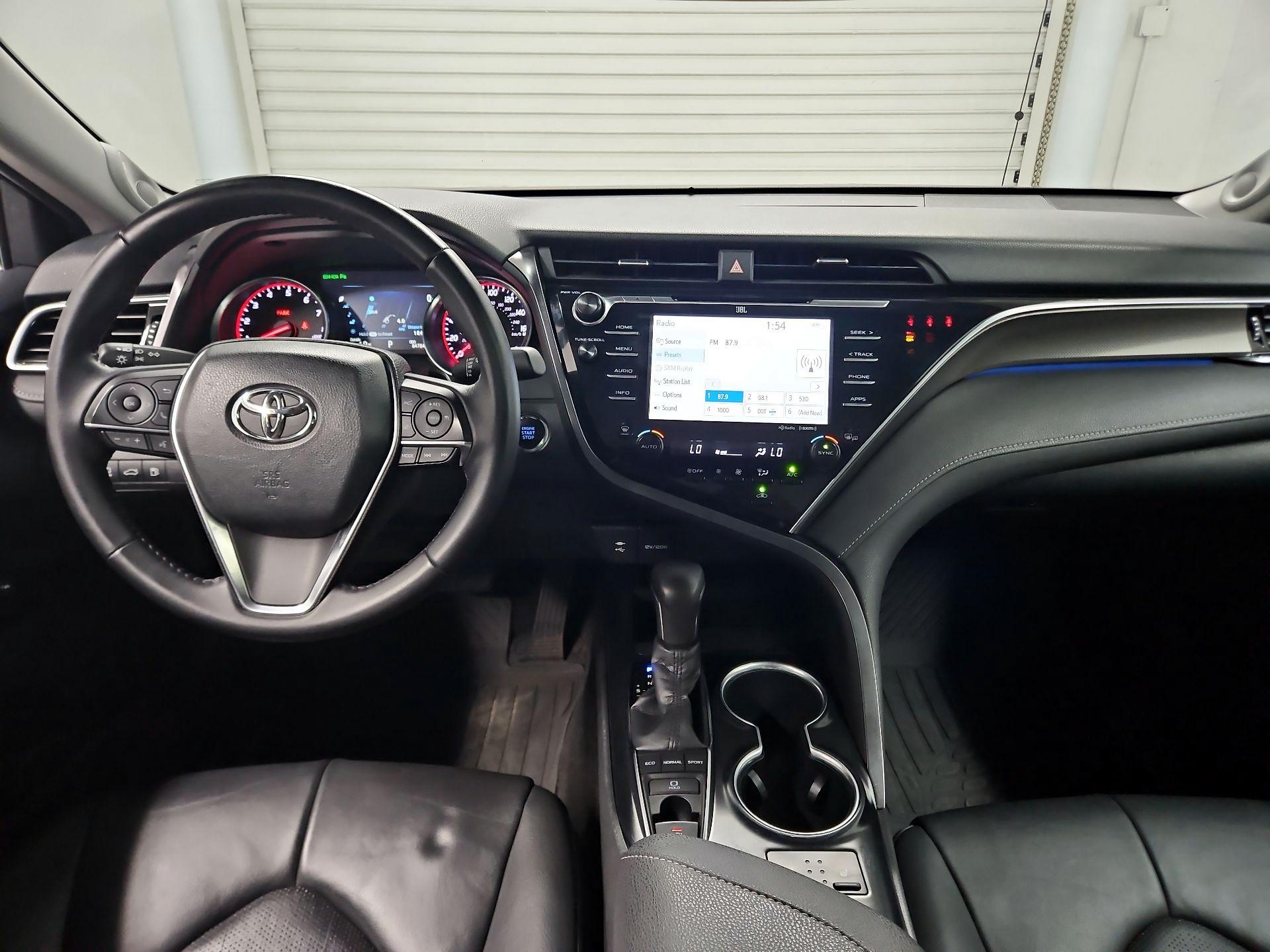 Thumbnail: 2018 Toyota Camry - 9